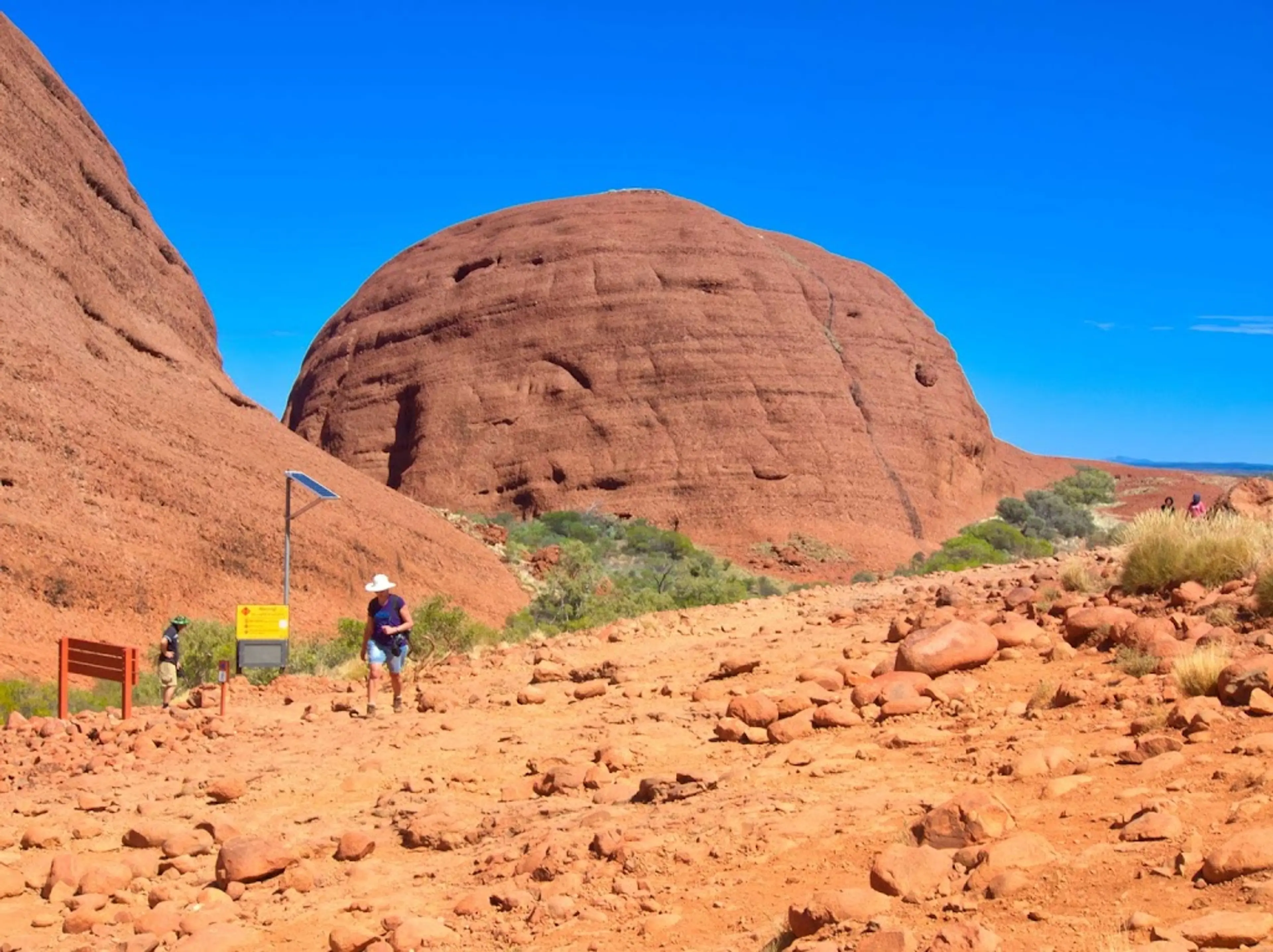 Kata Tjuta Dunes