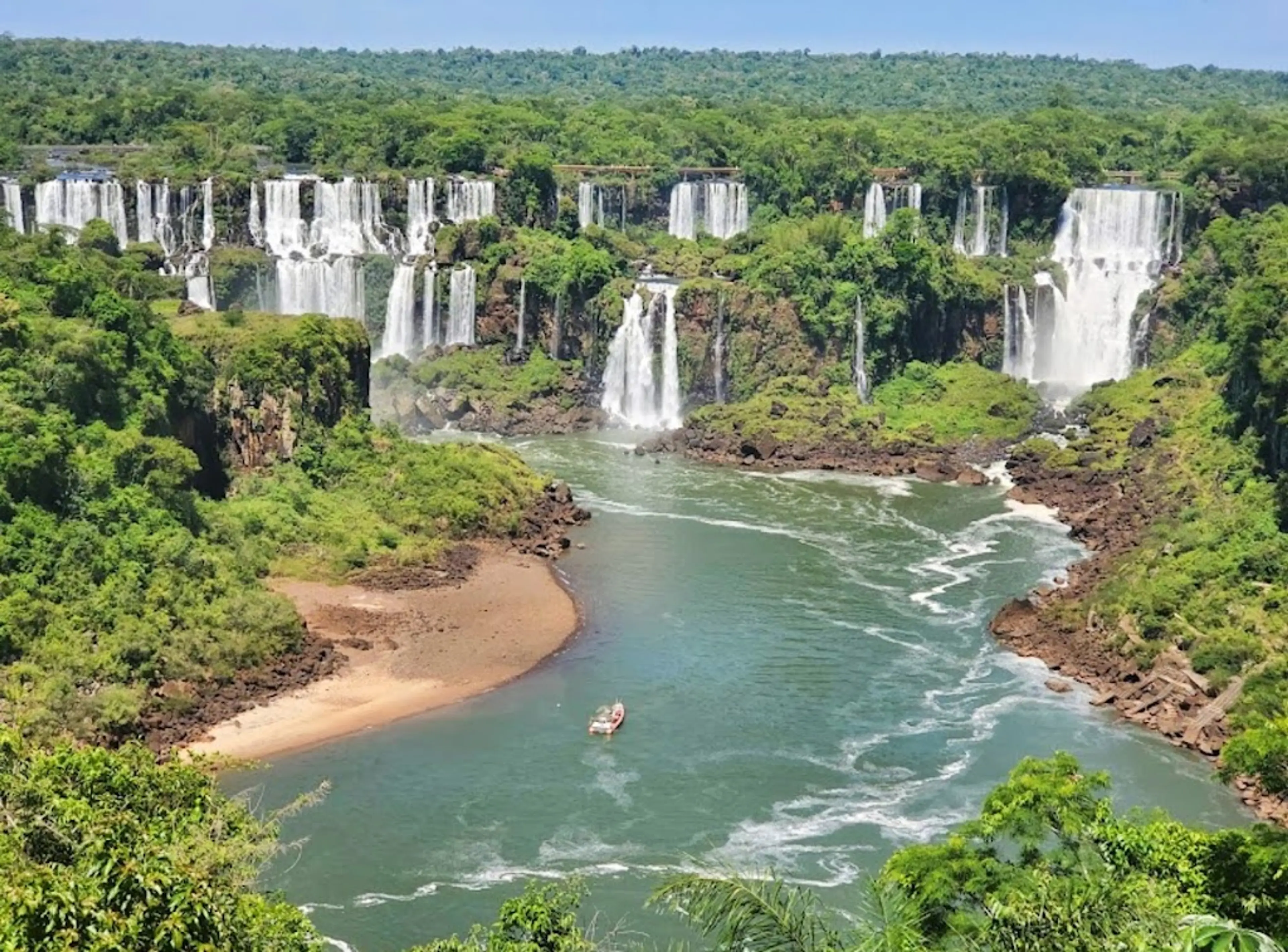 Moonlit walk along the Iguazu River