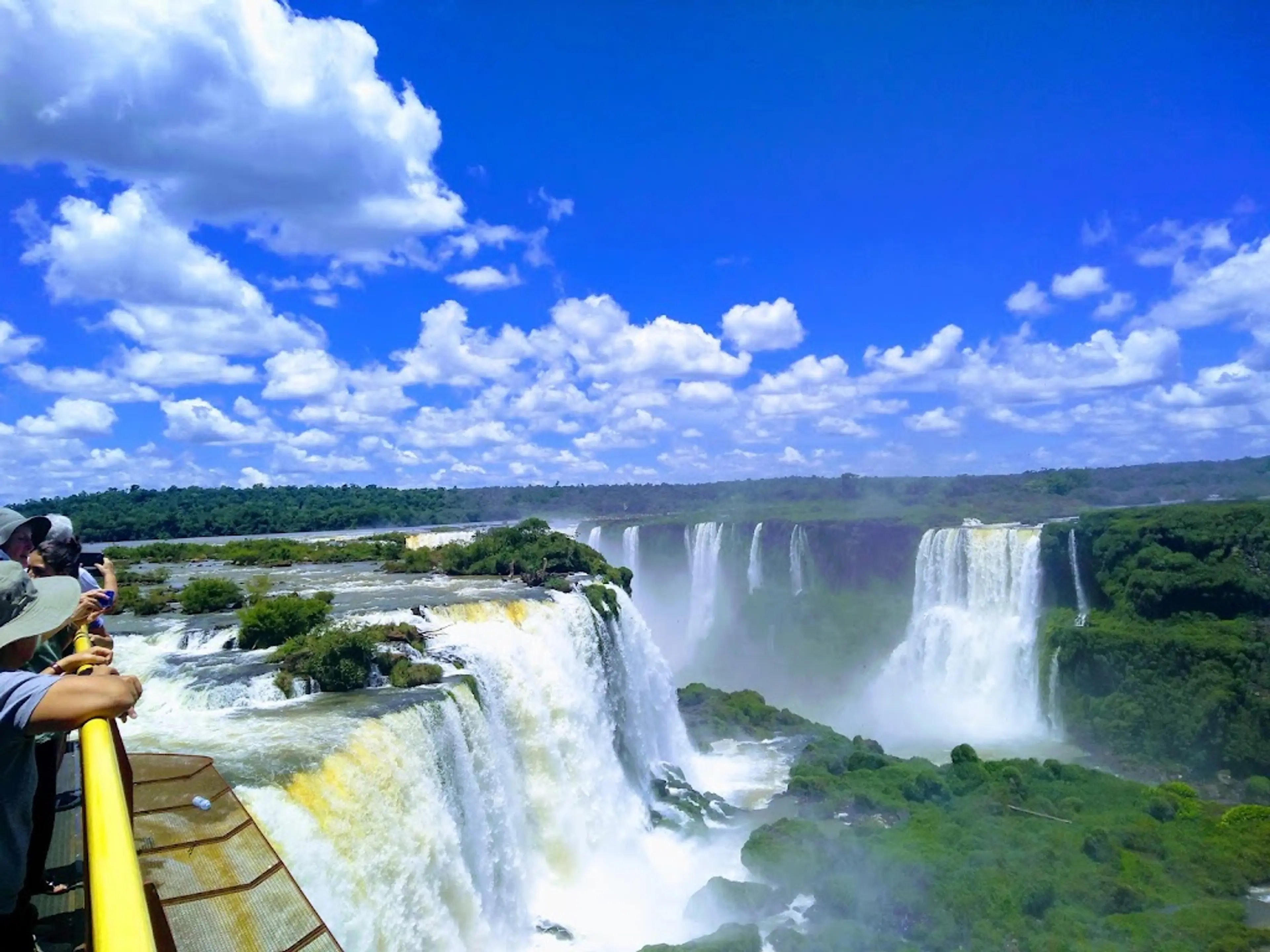 Guided tour of Iguazu Falls