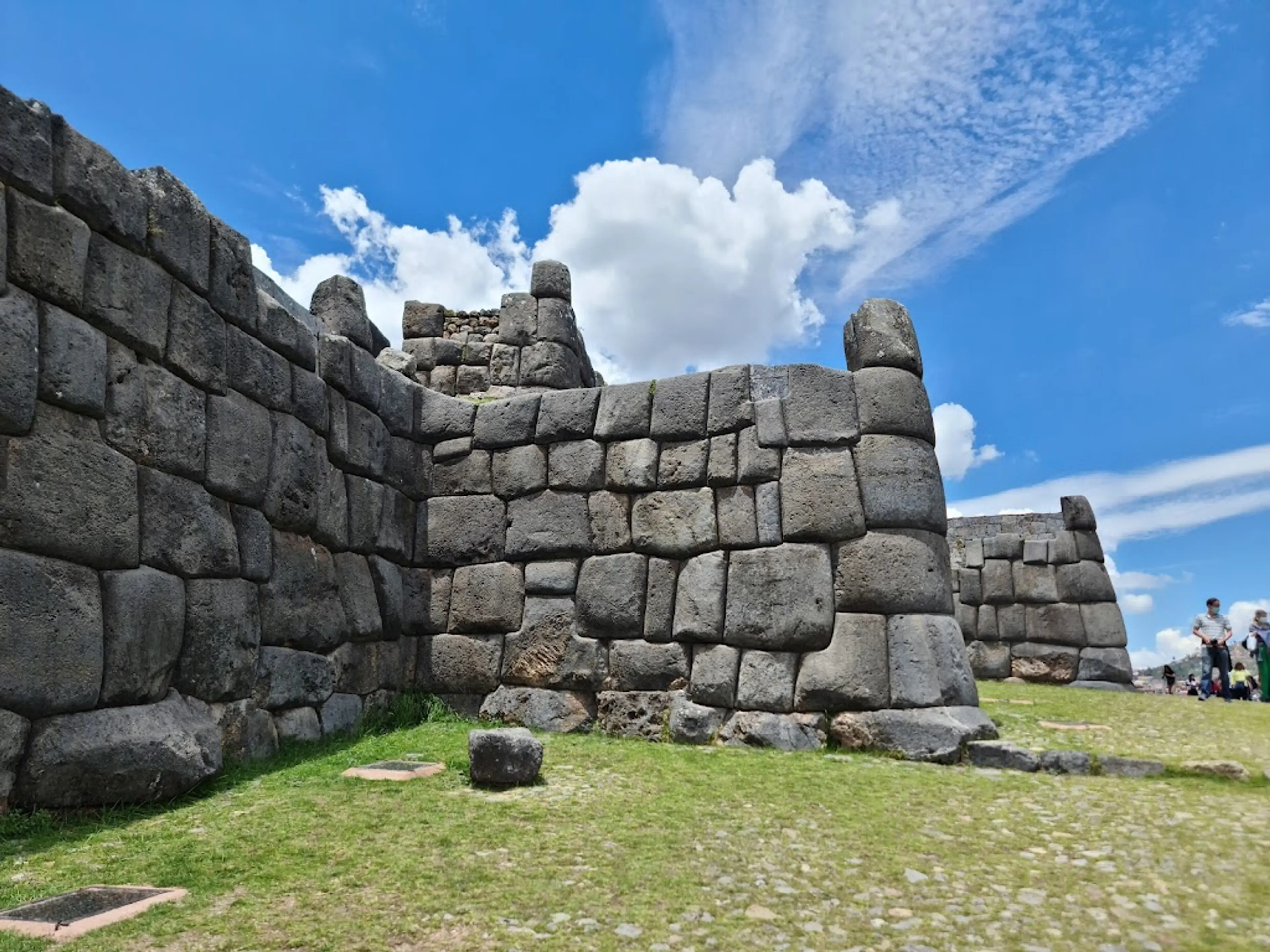 Sacsayhuaman