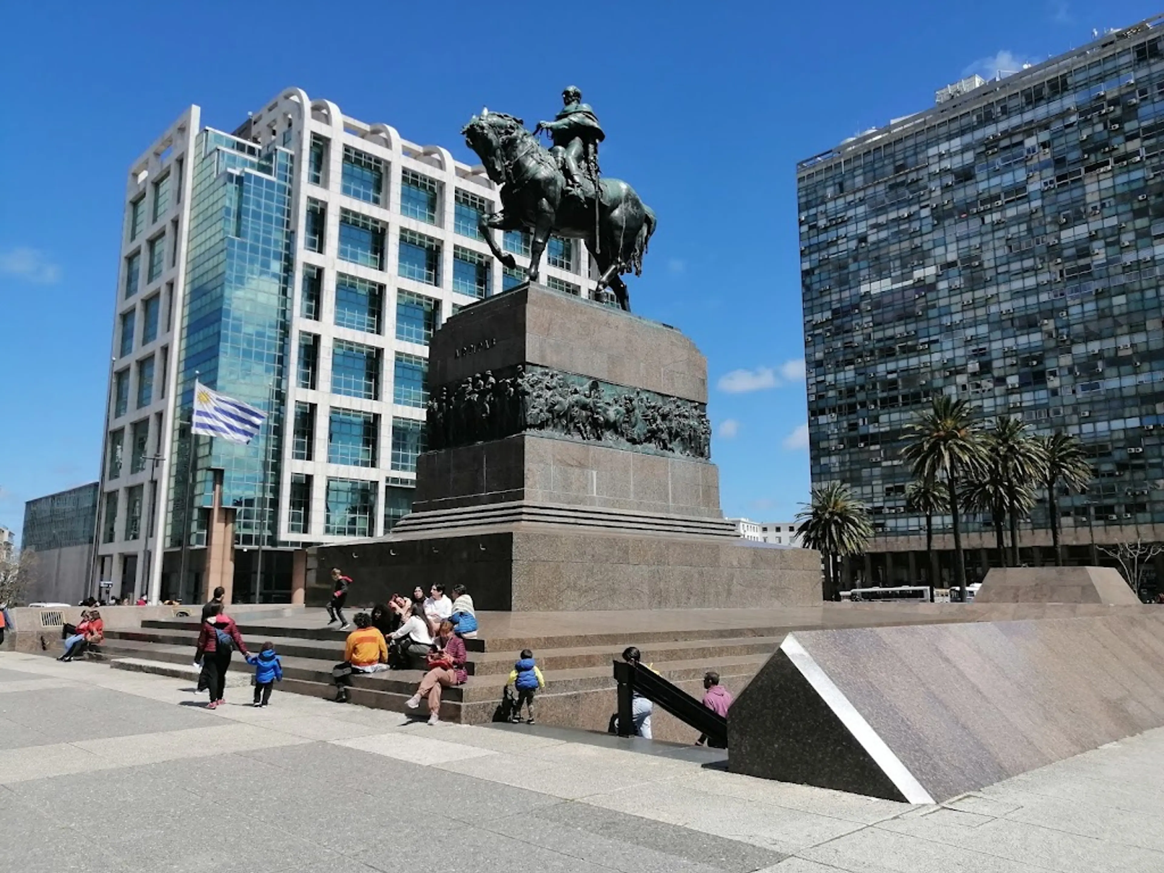 Mausoleo de Artigas