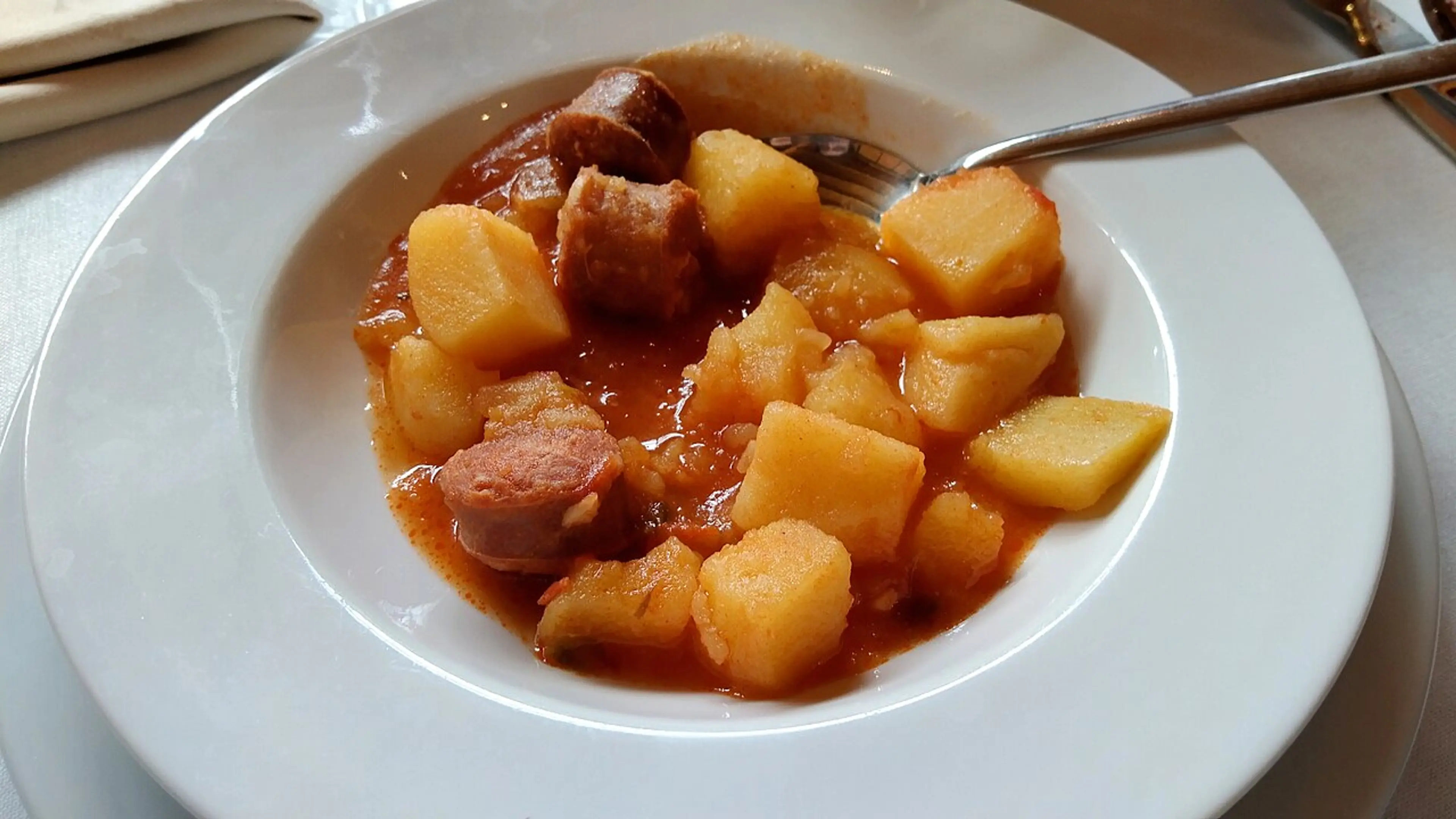 Patatas a la Riojana