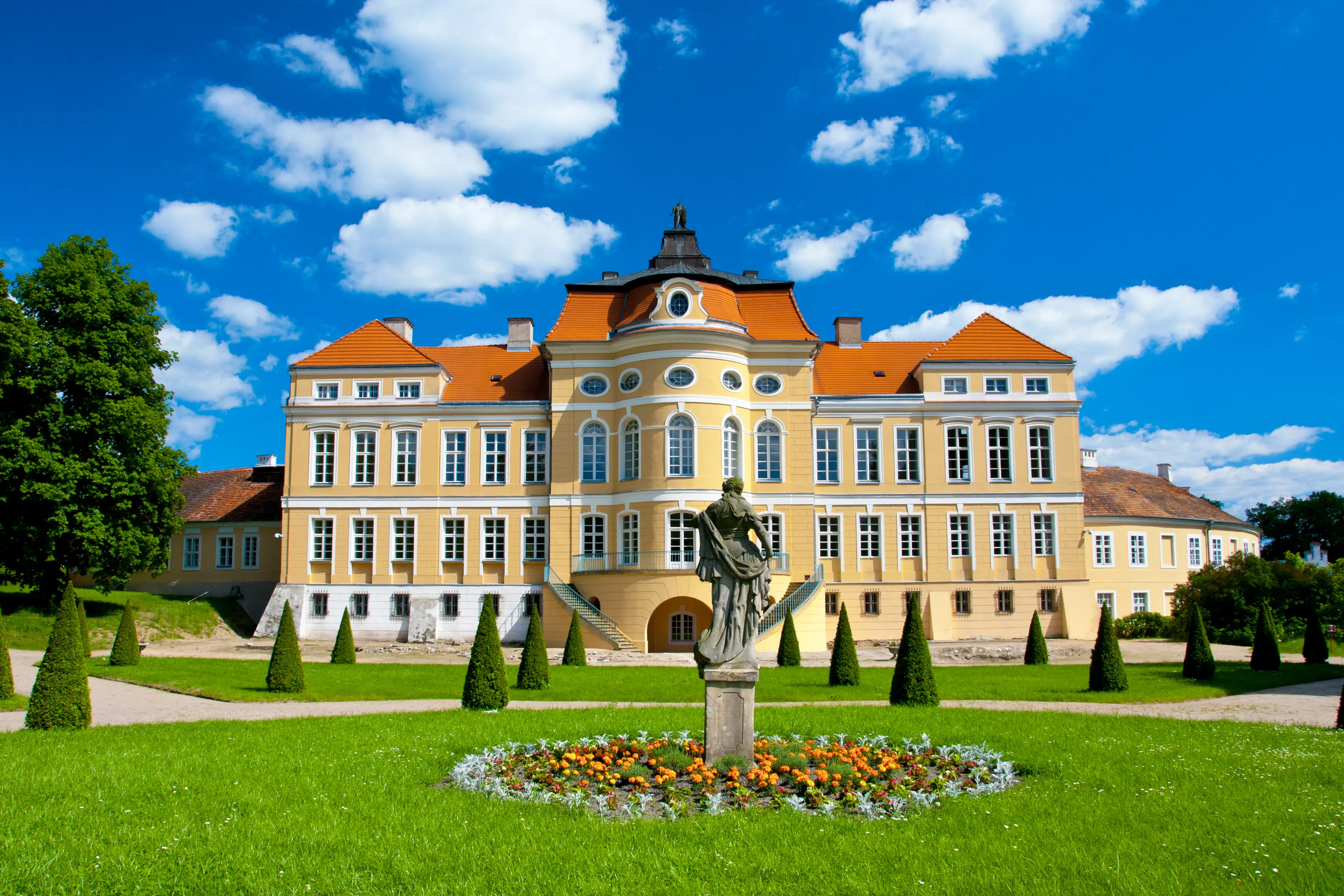 Rogalin Palace