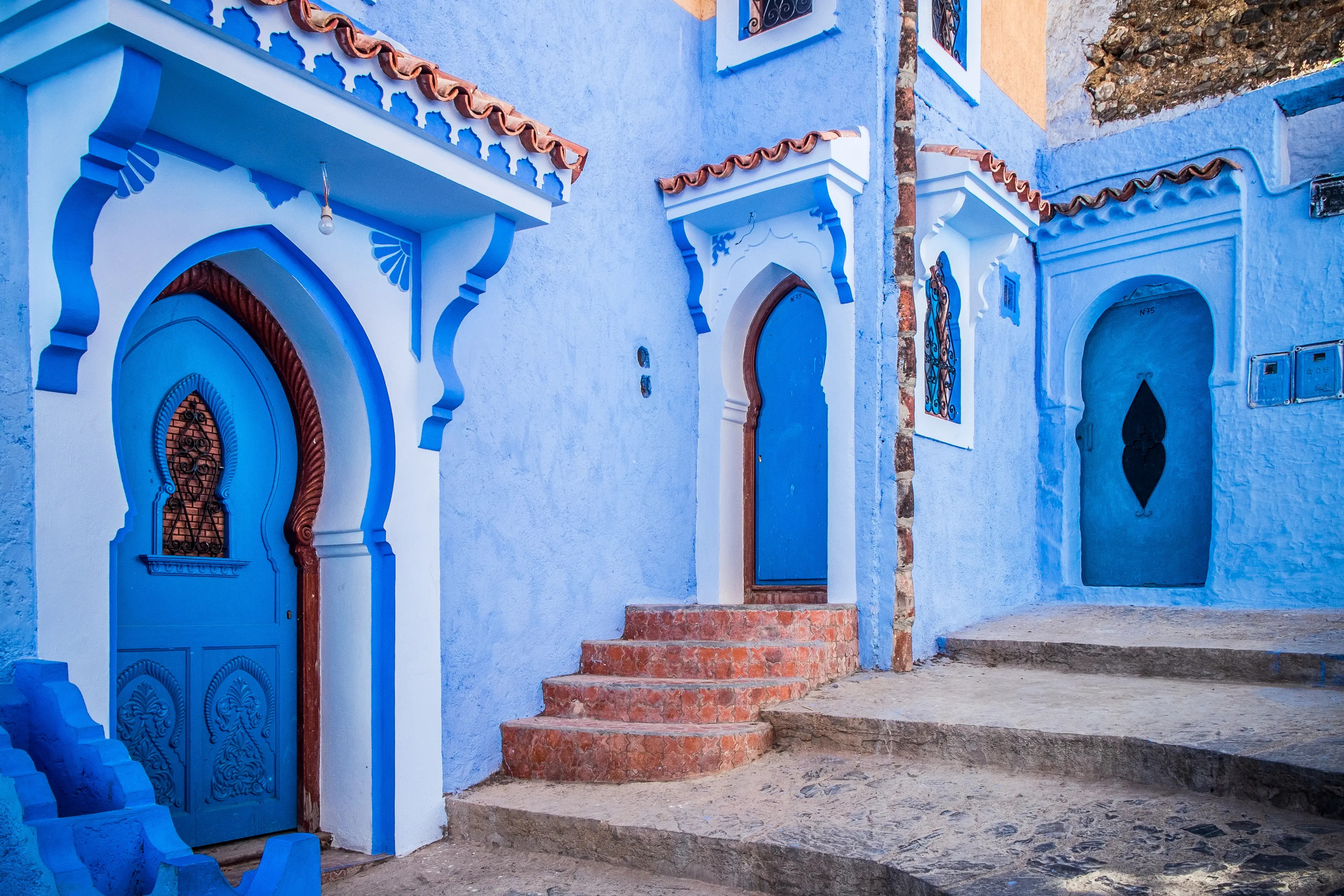 2-Day Shopping and Sightseeing Extravaganza in Chefchaouen, Morocco