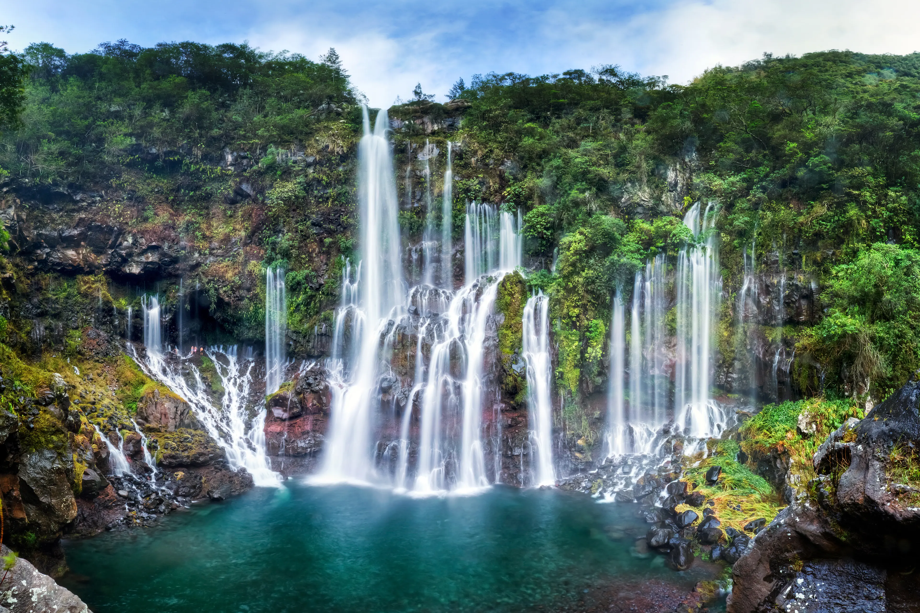 4-Day Adventure & Sightseeing Itinerary in Reunion Island with Friends
