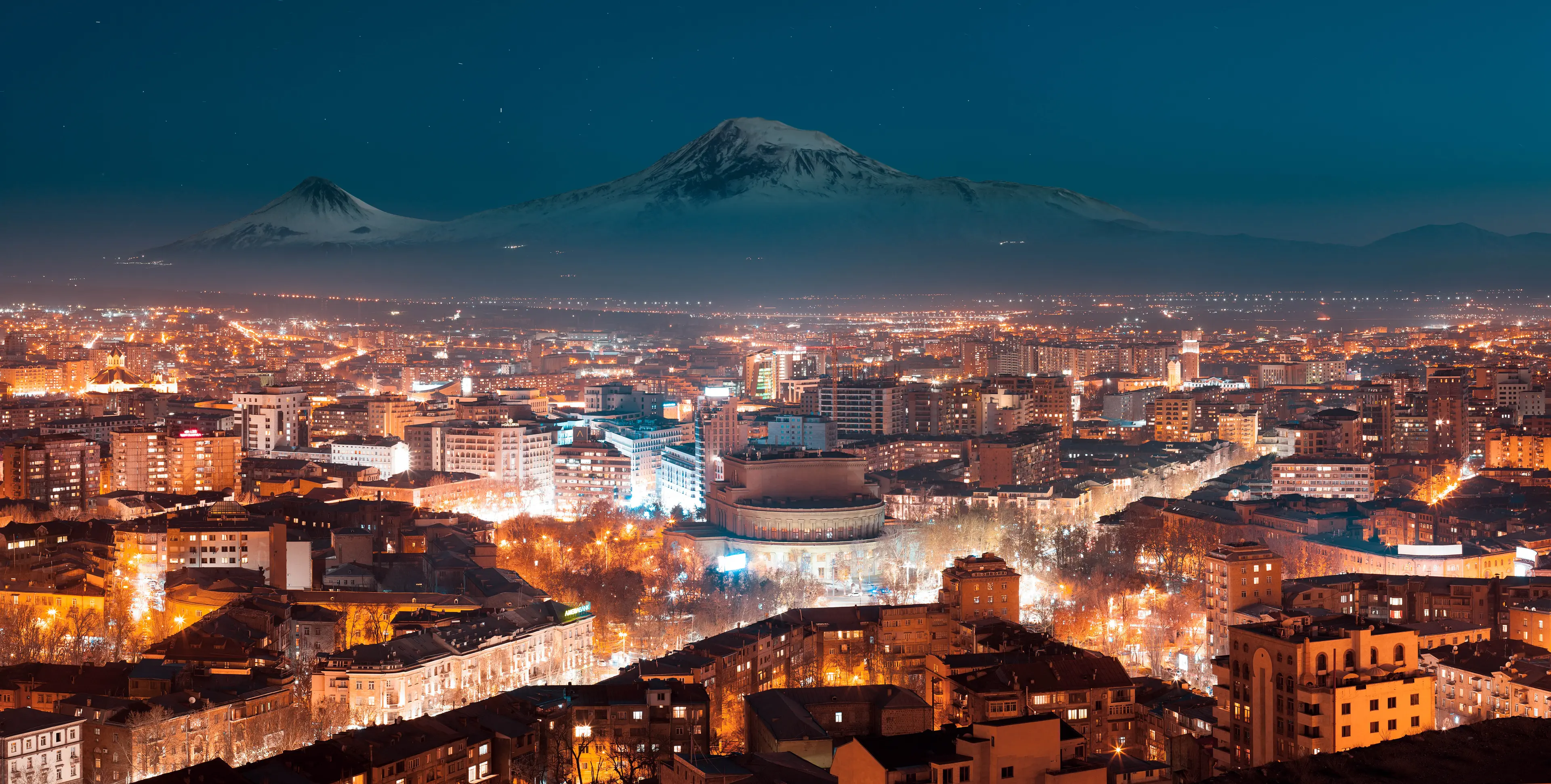 4-Day Yerevan Fun-Filled Trip: Nightlife and Shopping with Friends