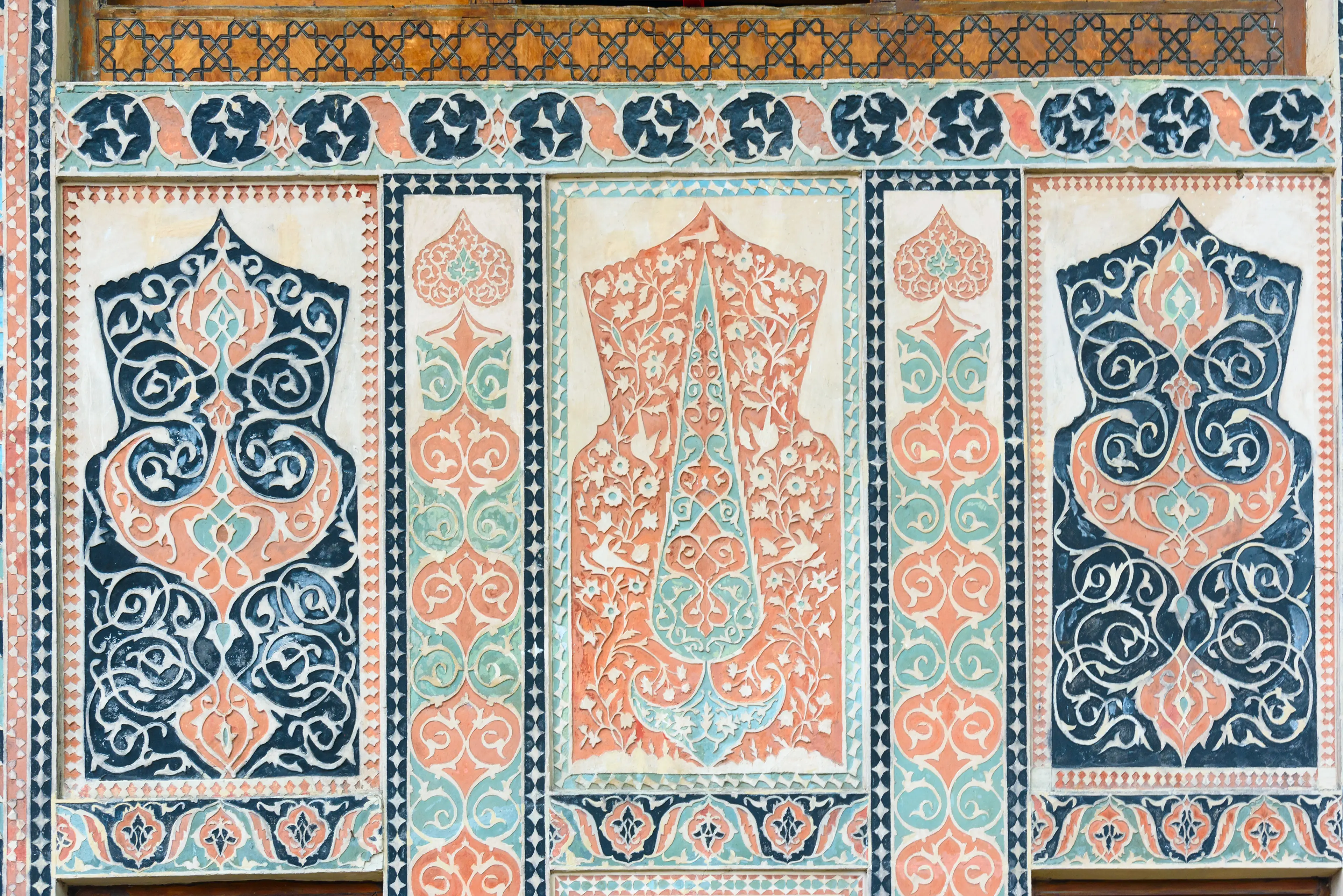 Details on the palace of Shaki Khans Details on the palace of Shaki Khans