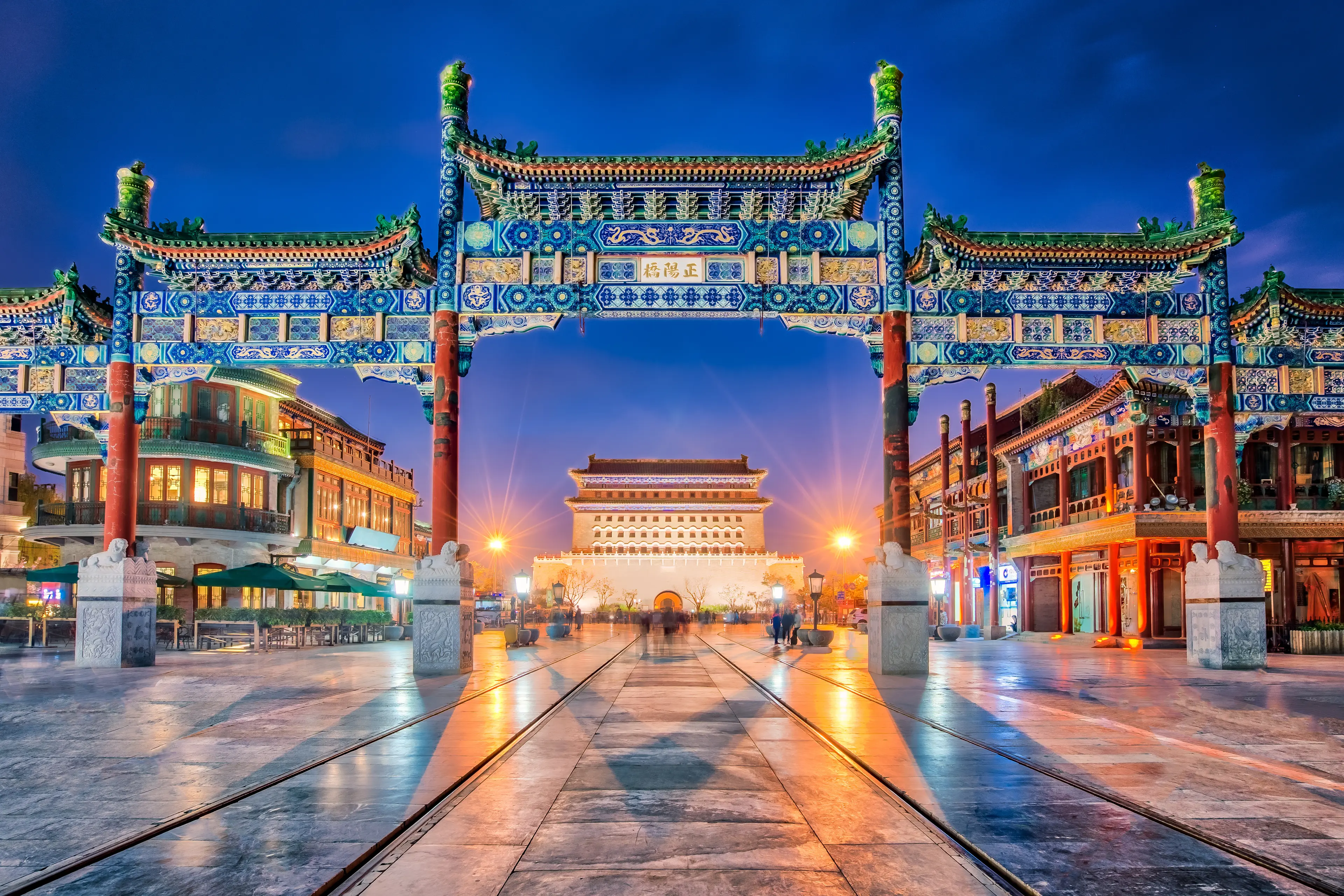 Jianlou seen through Zhengyang Gate Jianlou seen through Zhengyang Gate