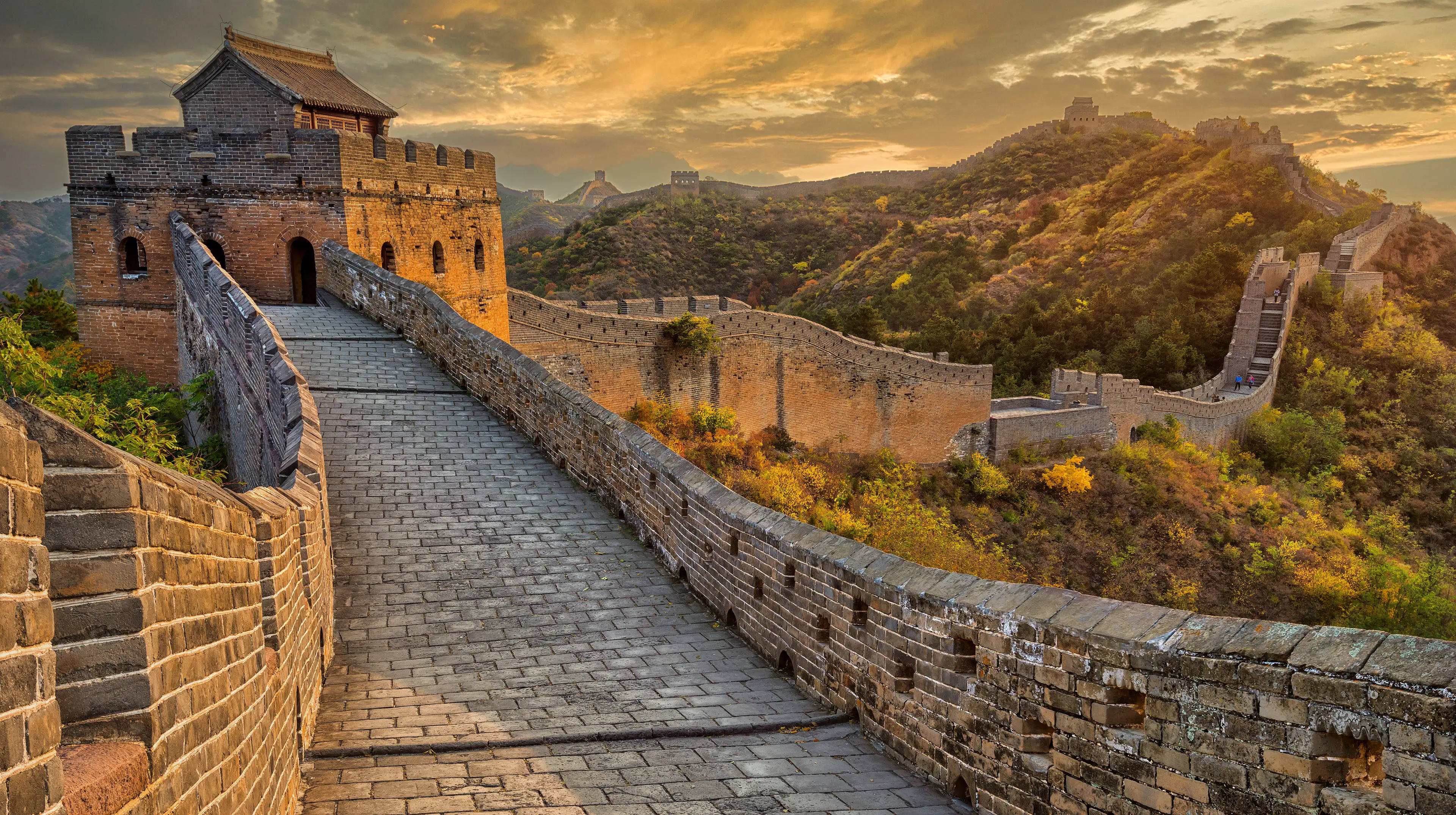 1-Day Family Adventure: Uncharted Paths at The Great Wall