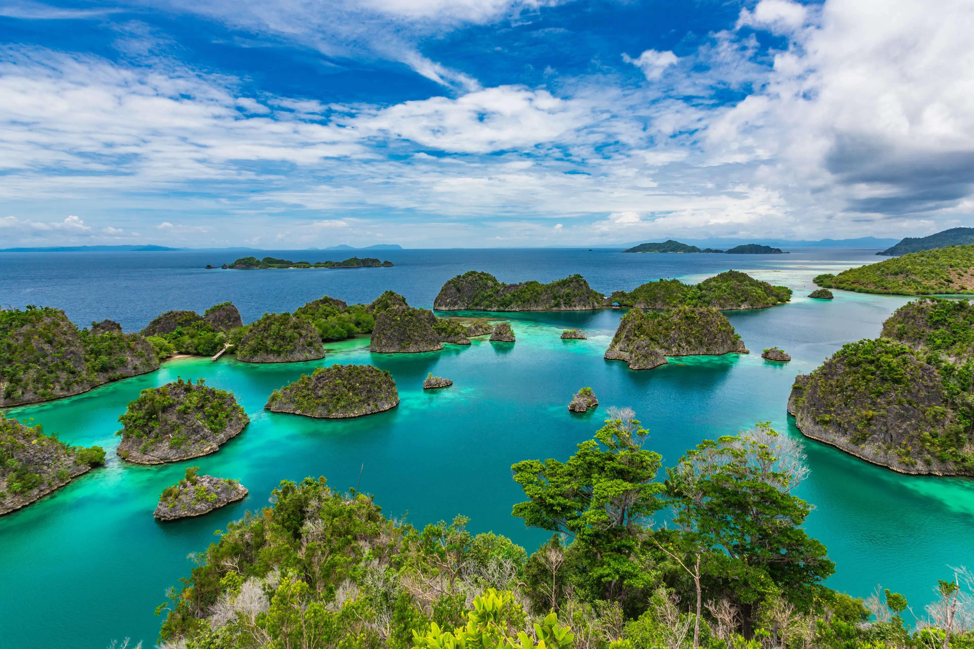 3-Day Local Family Experience: Raja Ampat Sightseeing, Culinary & Relaxation