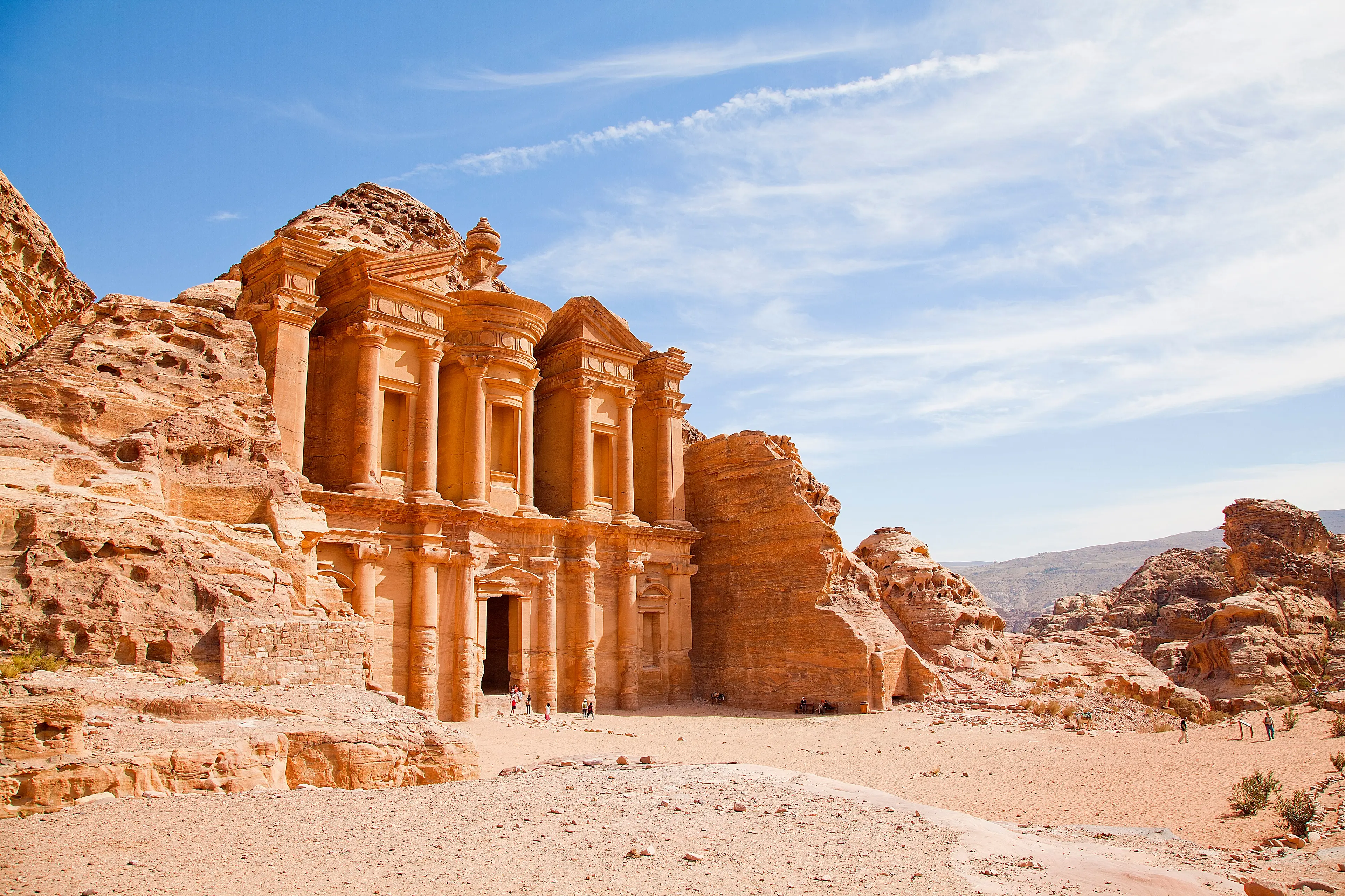 One-Day Offbeat Sightseeing Adventure in Petra with Friends