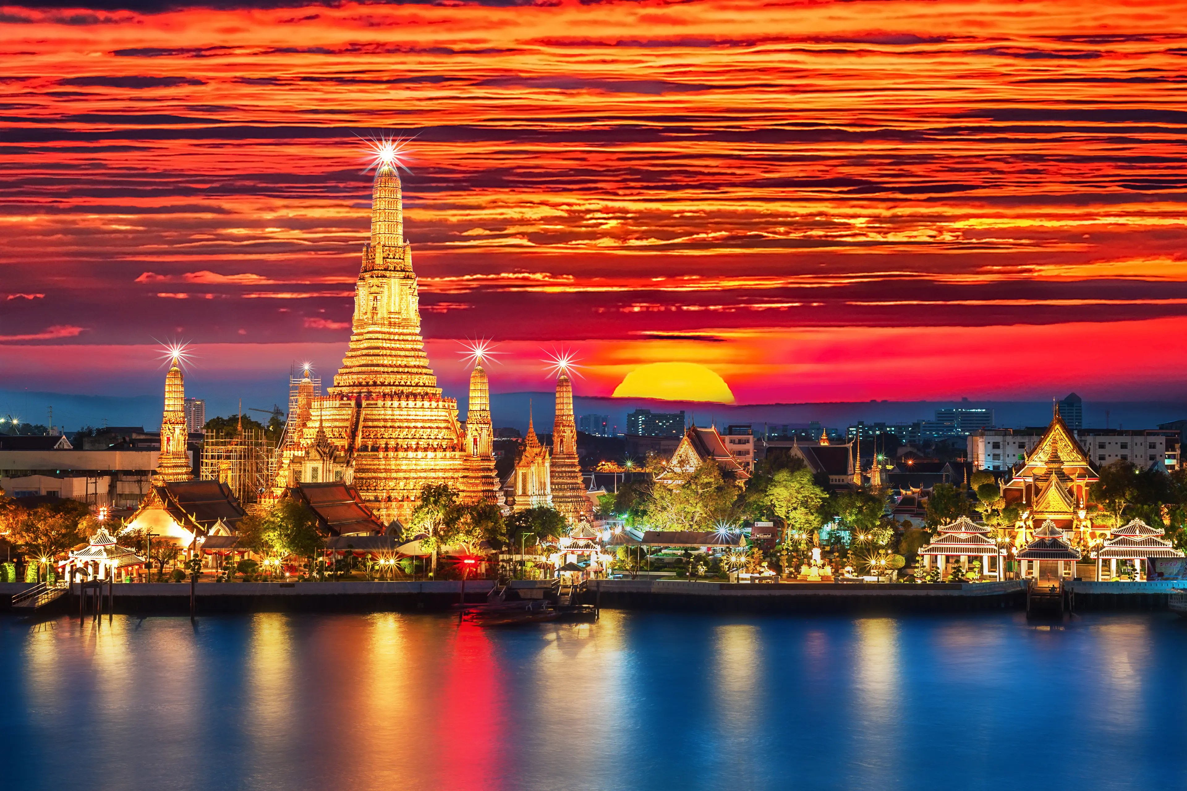 Wat Arun Temple