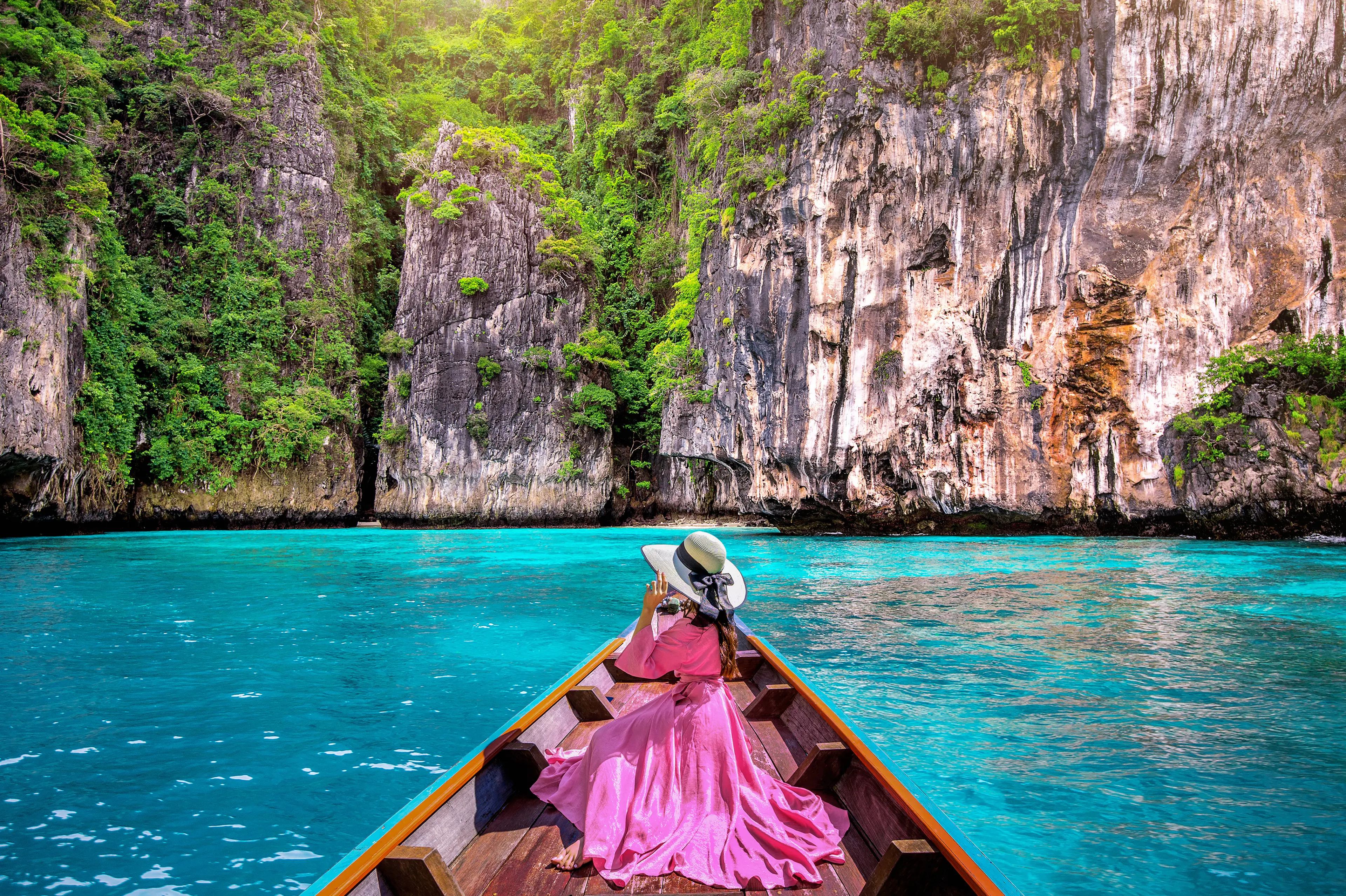 2-Day Solo Adventure: Unexplored Phi Phi Islands Sightseeing & Nightlife