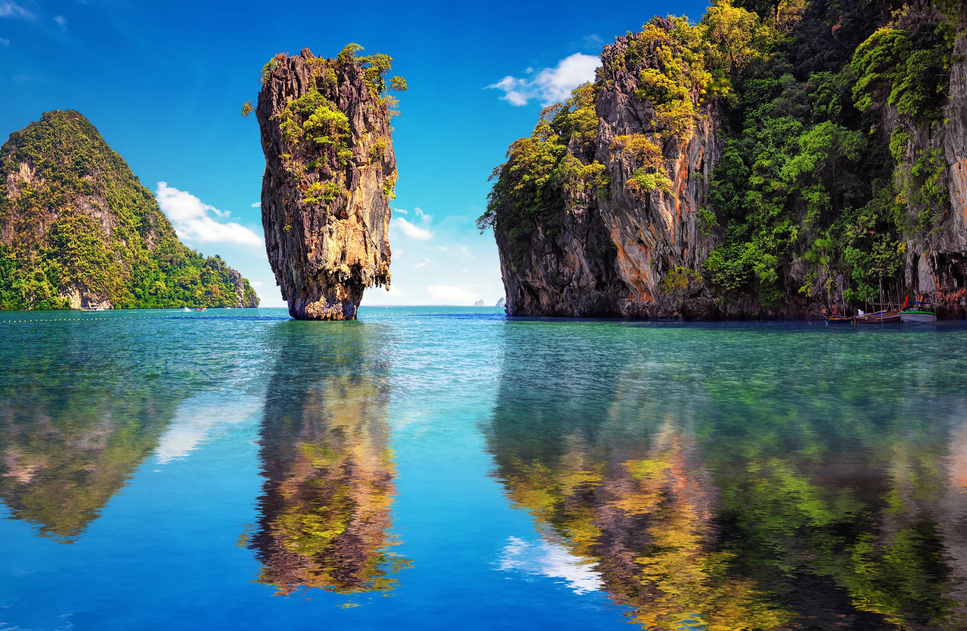 4-Day Solo Adventure: Undiscovered Phuket - Shopping and Relaxation