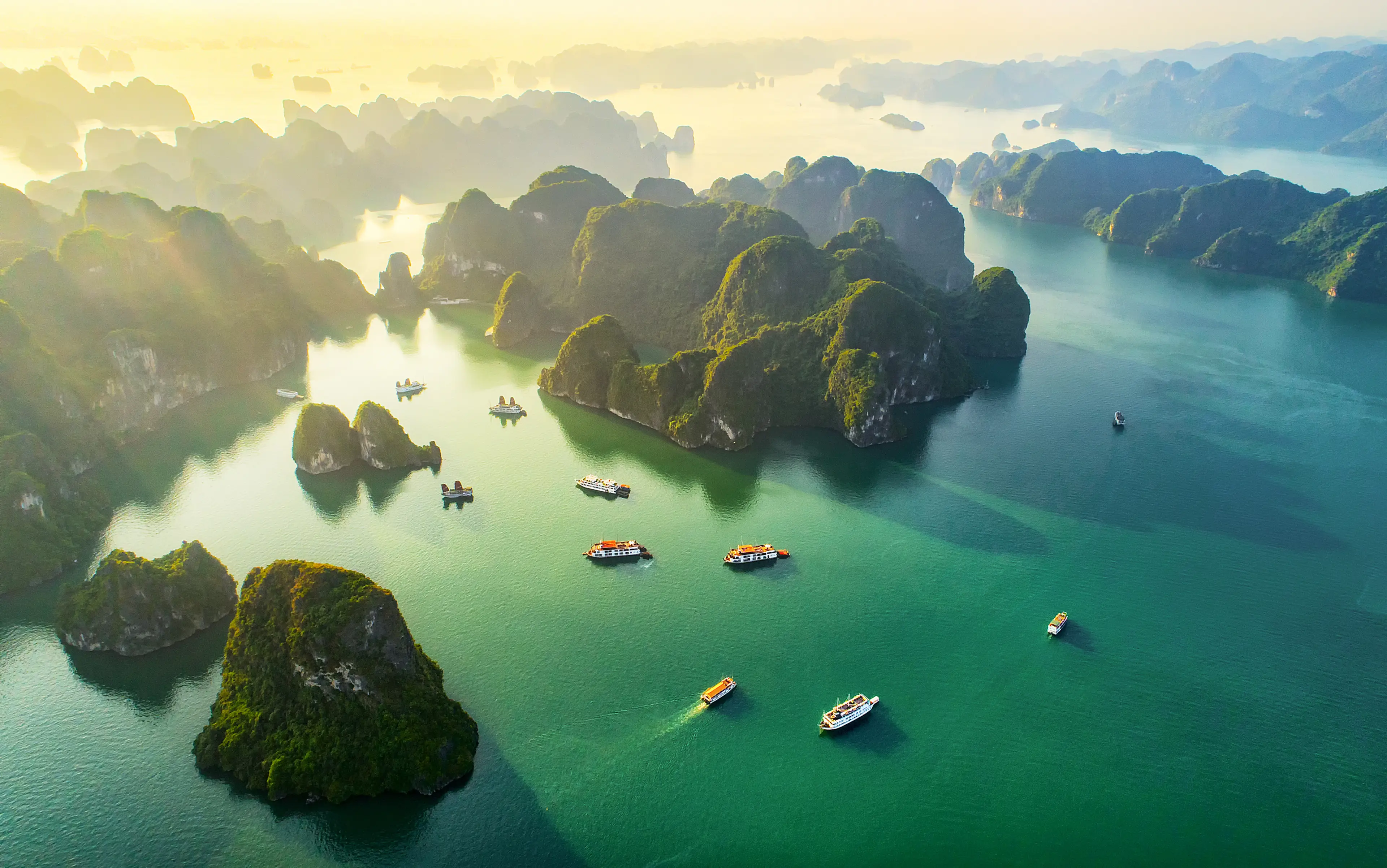 3-Day Local Experience for Couples in Ha Long Bay, Vietnam