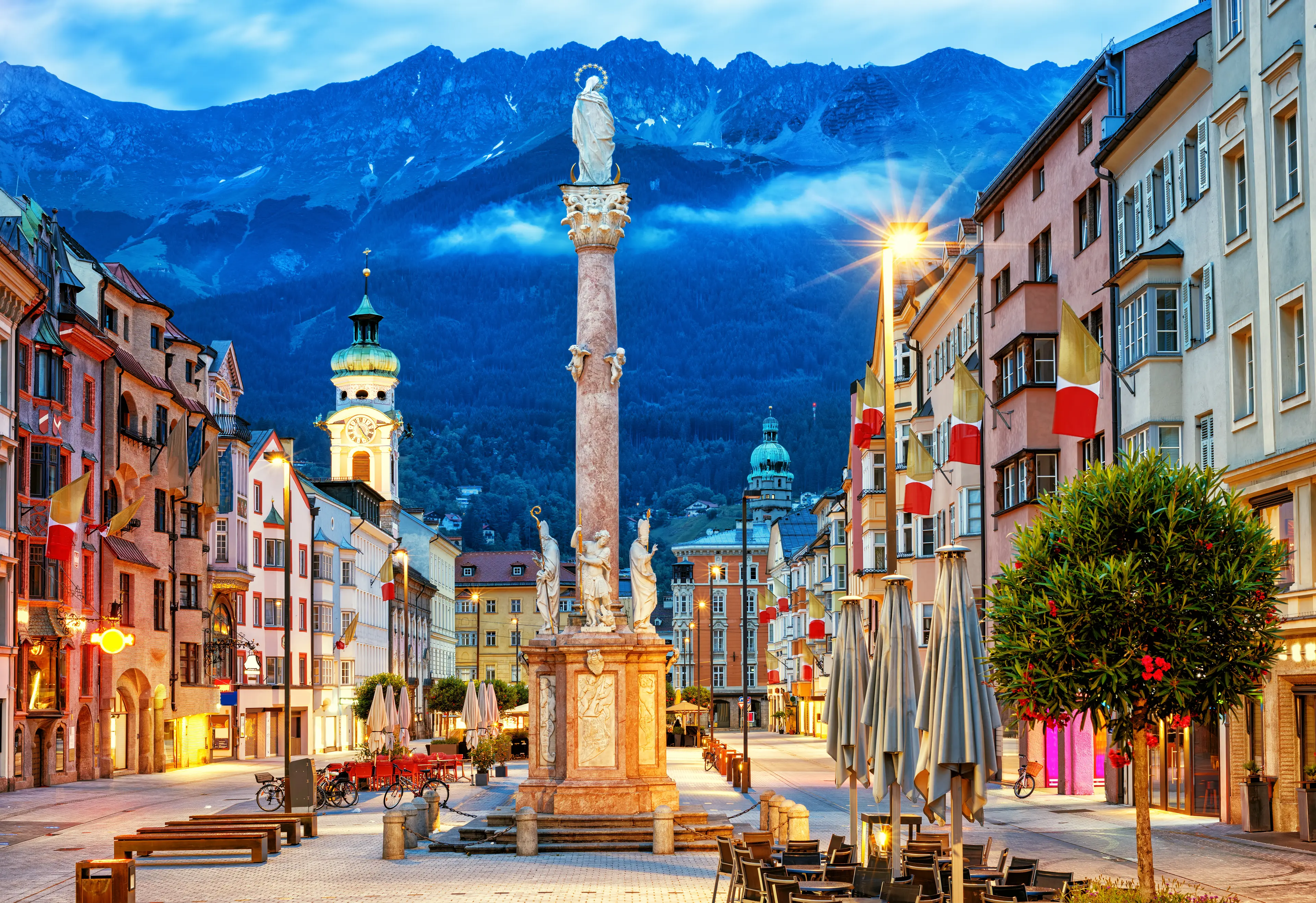 1-Day Innsbruck Adventure: Sightseeing and Nightlife with Friends