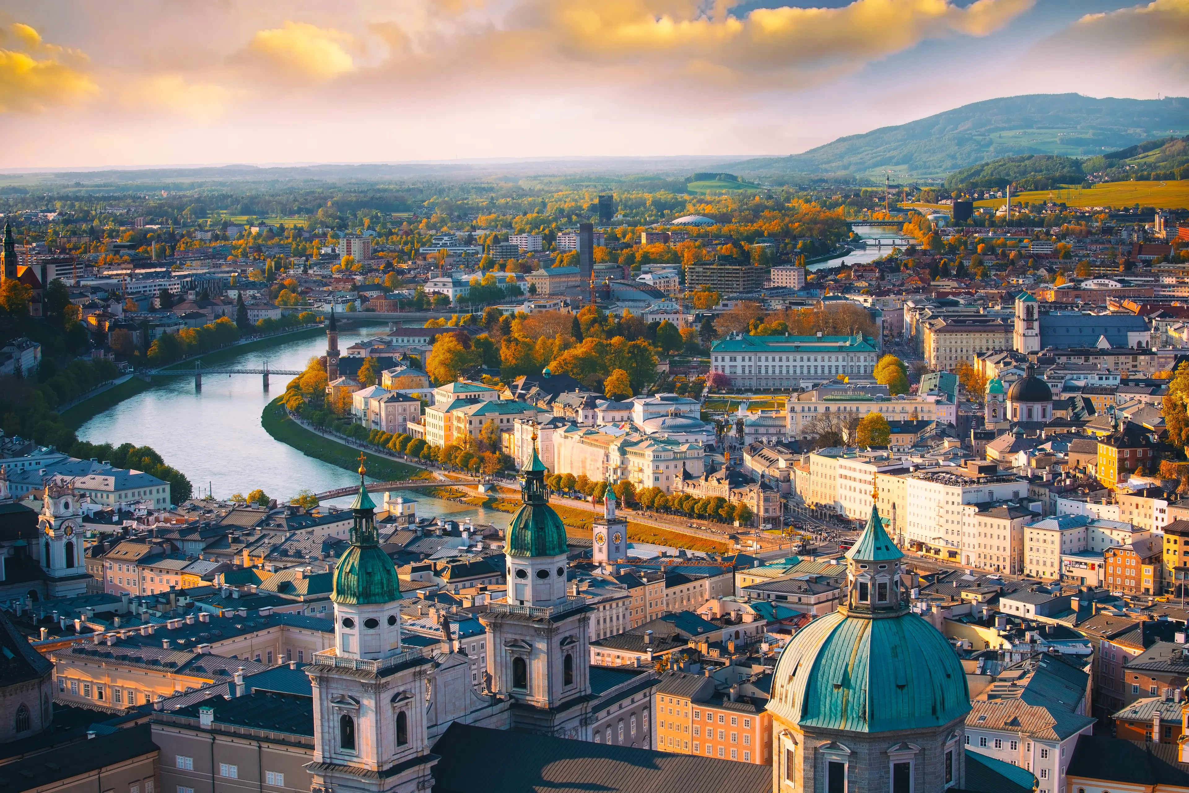 Panoramic view of the historic city with Salzach river