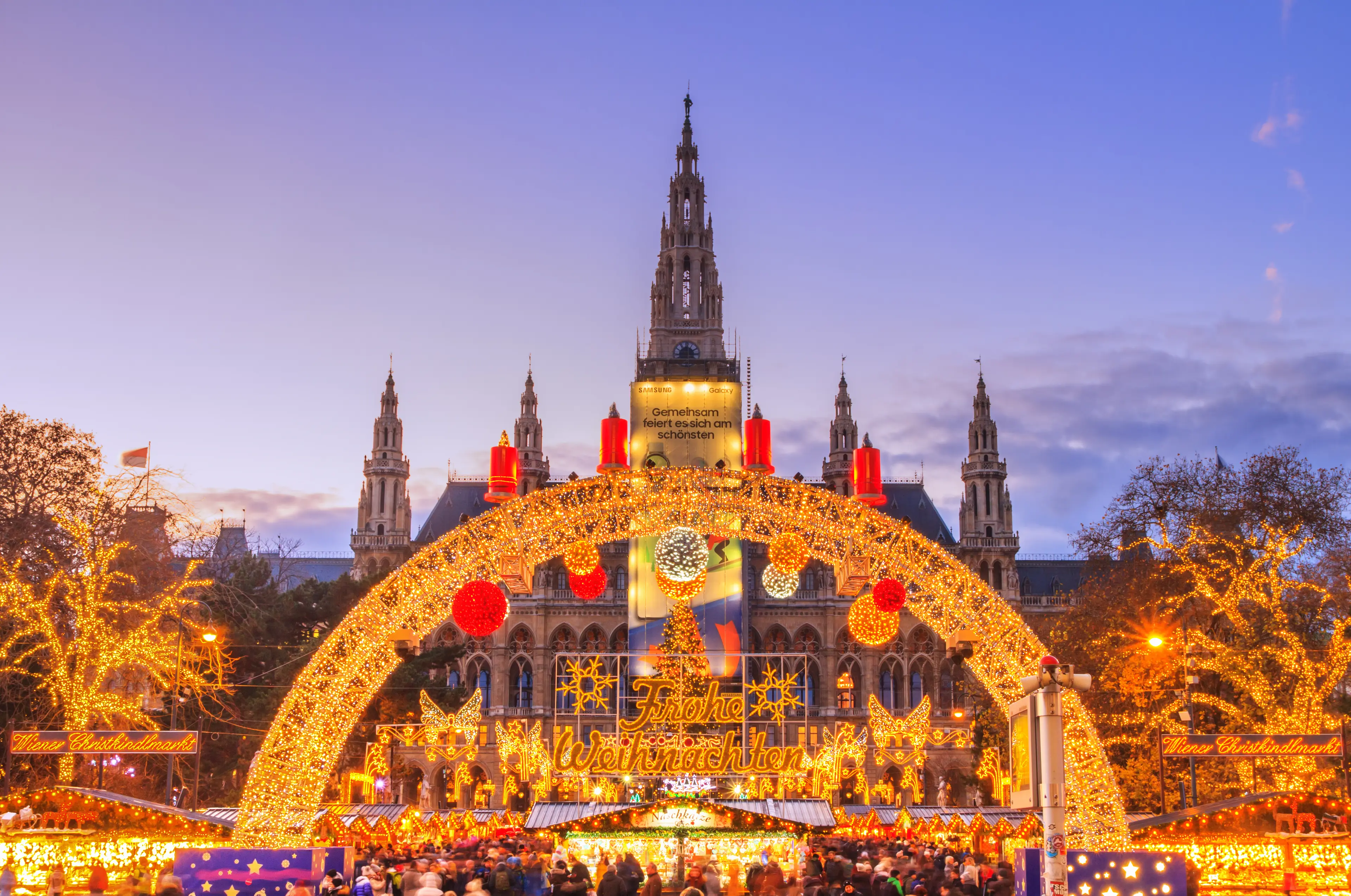 Vienna Christmas World and Vienna City Hall on Rathausplatz