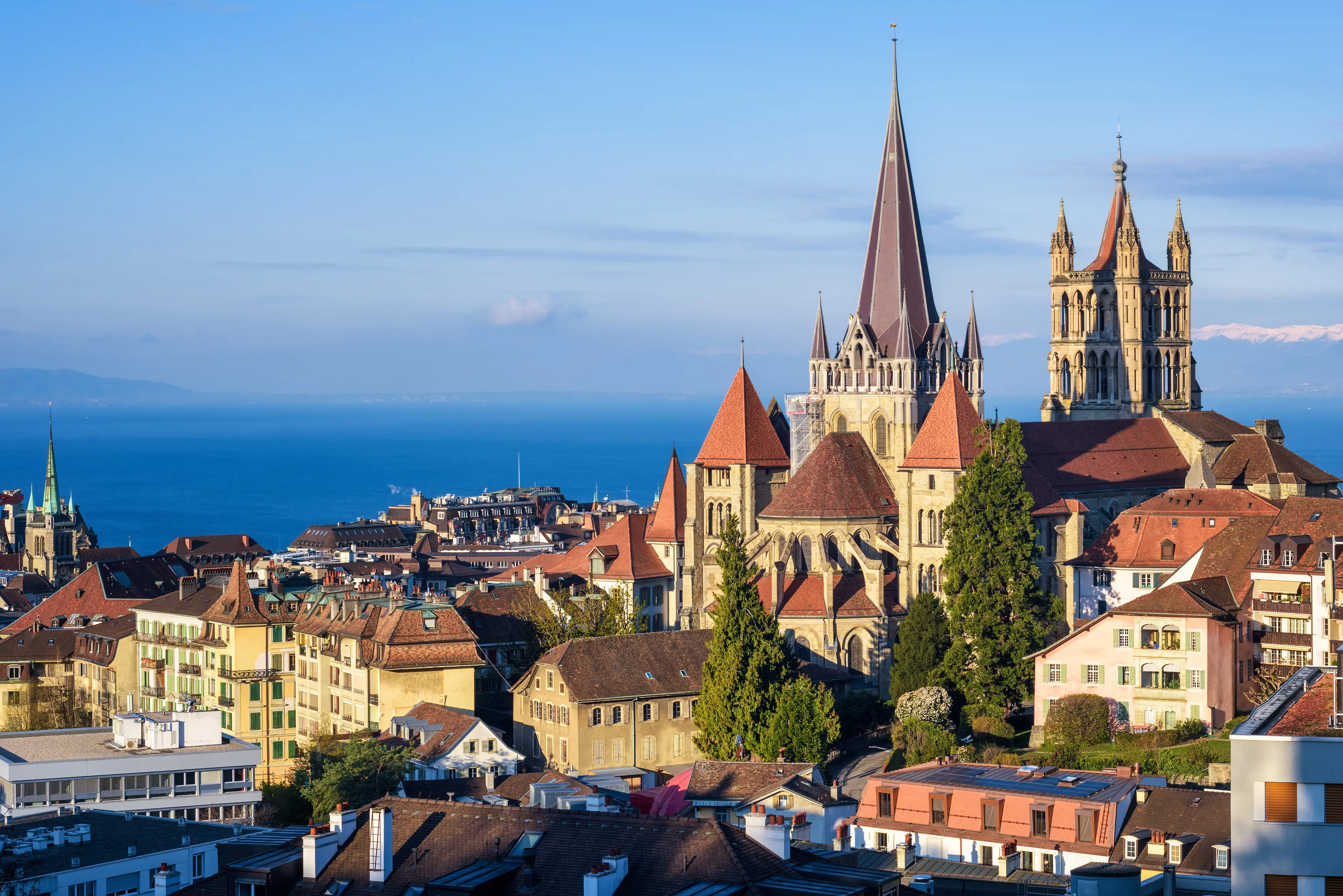 2-Day Lausanne Itinerary: Relaxing Couple's Hidden Gem Exploration
