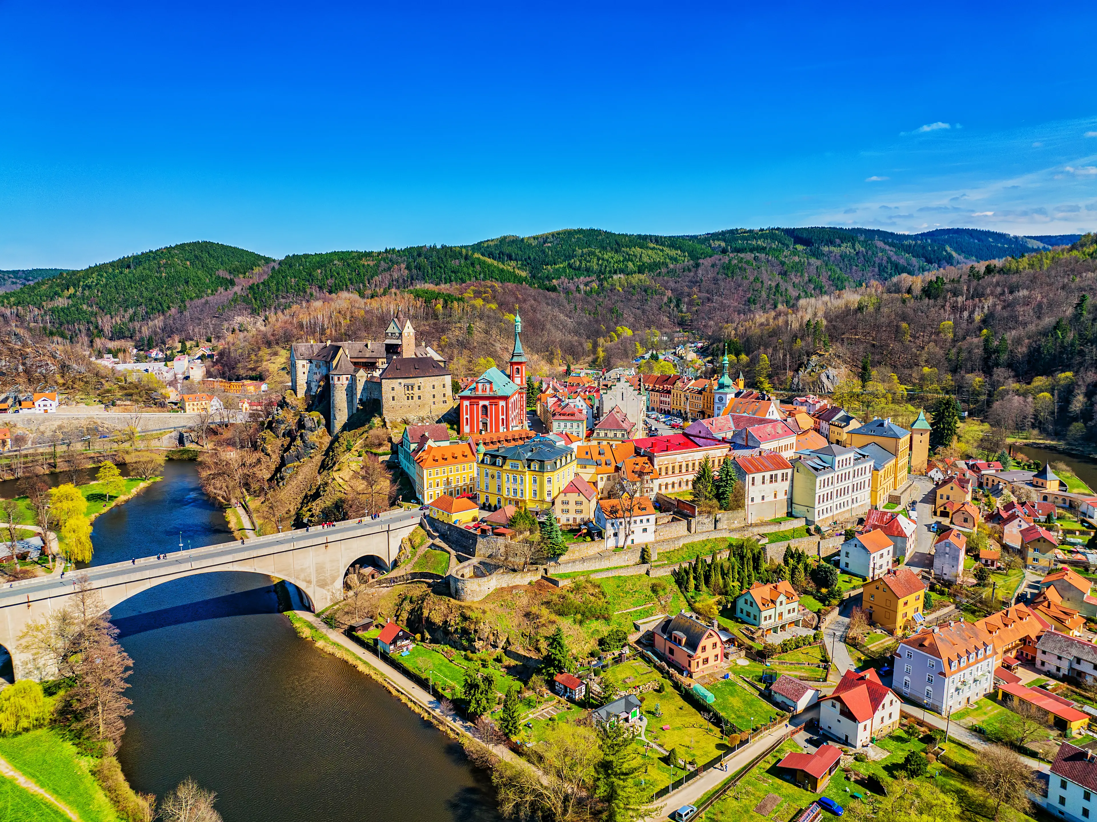 3-Day Family Adventure: Food, Wine, and Sightseeing in Karlovy Vary