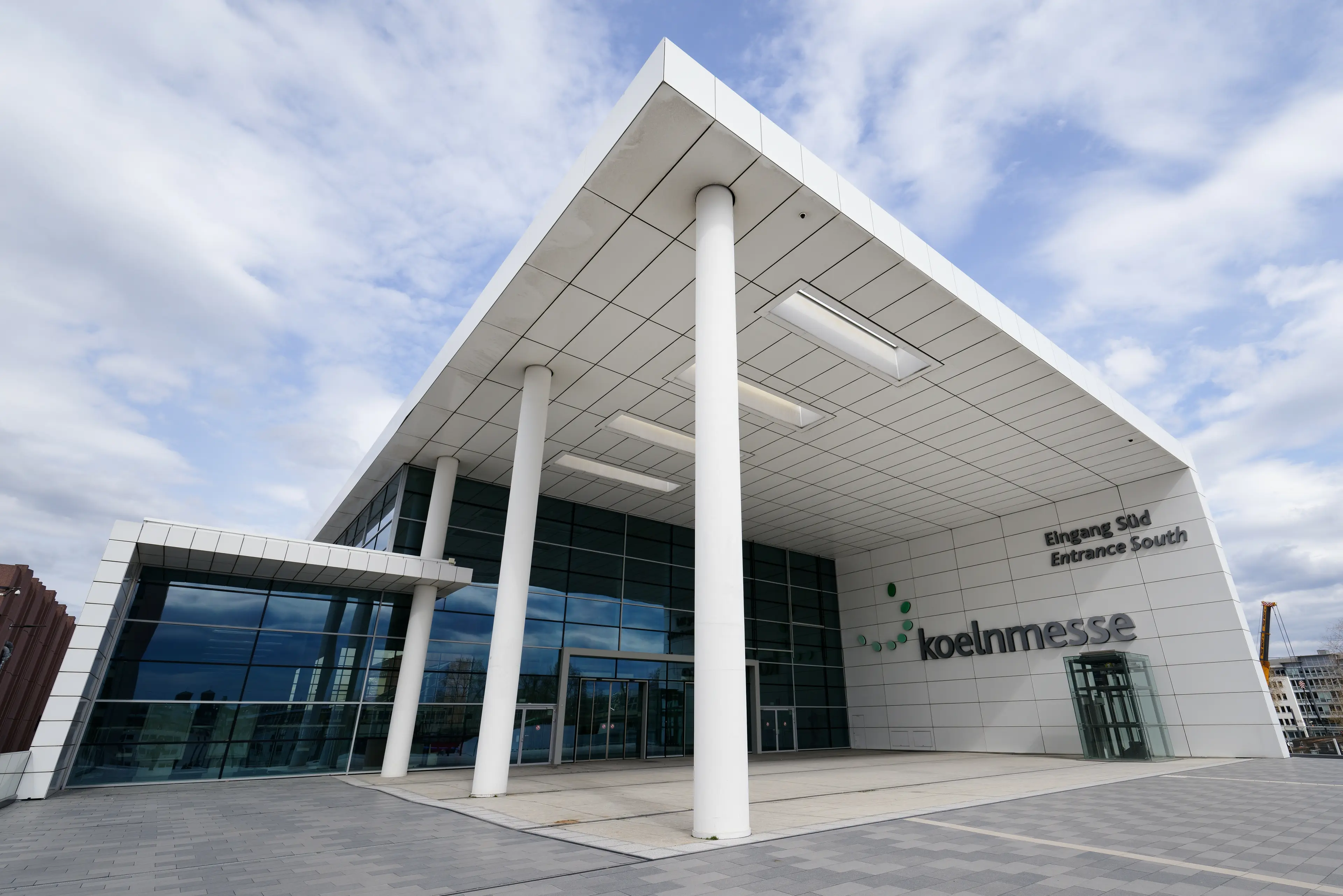 Koelnmesse exhibition halls Koelnmesse exhibition halls