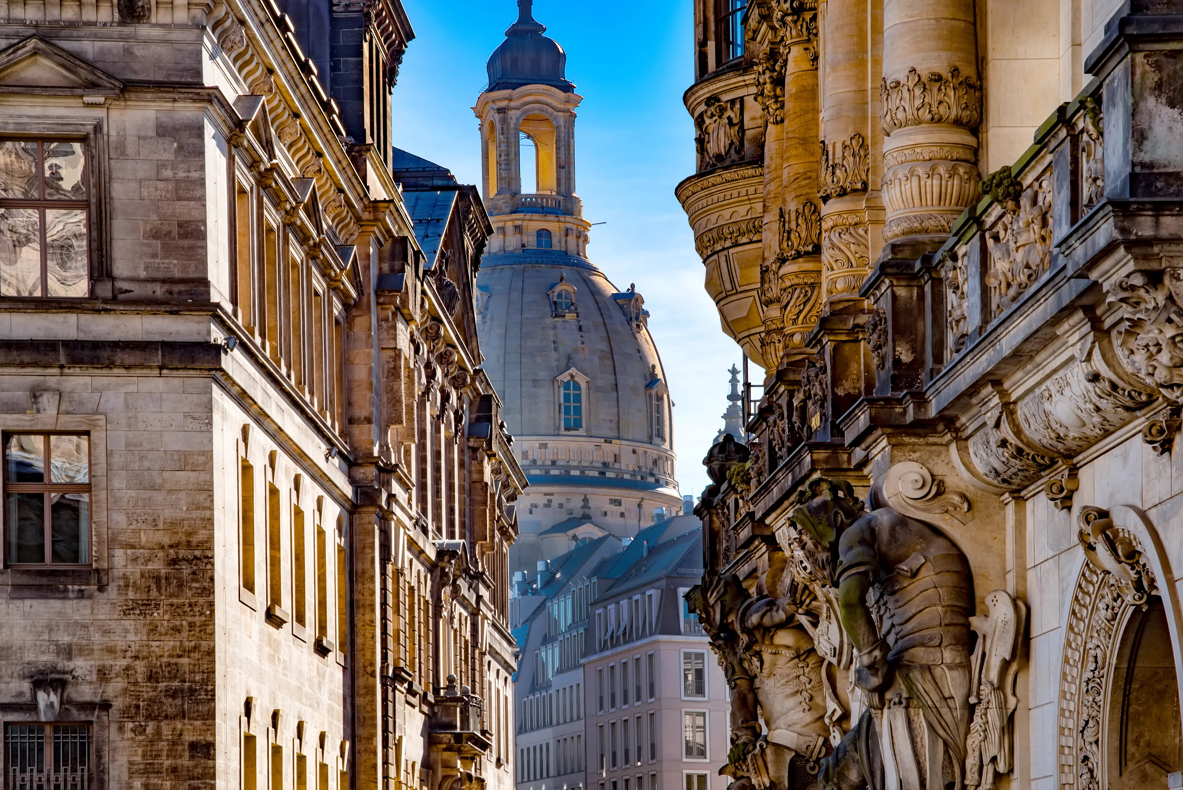 Frauenkirche and wall sculpture from Georgentor