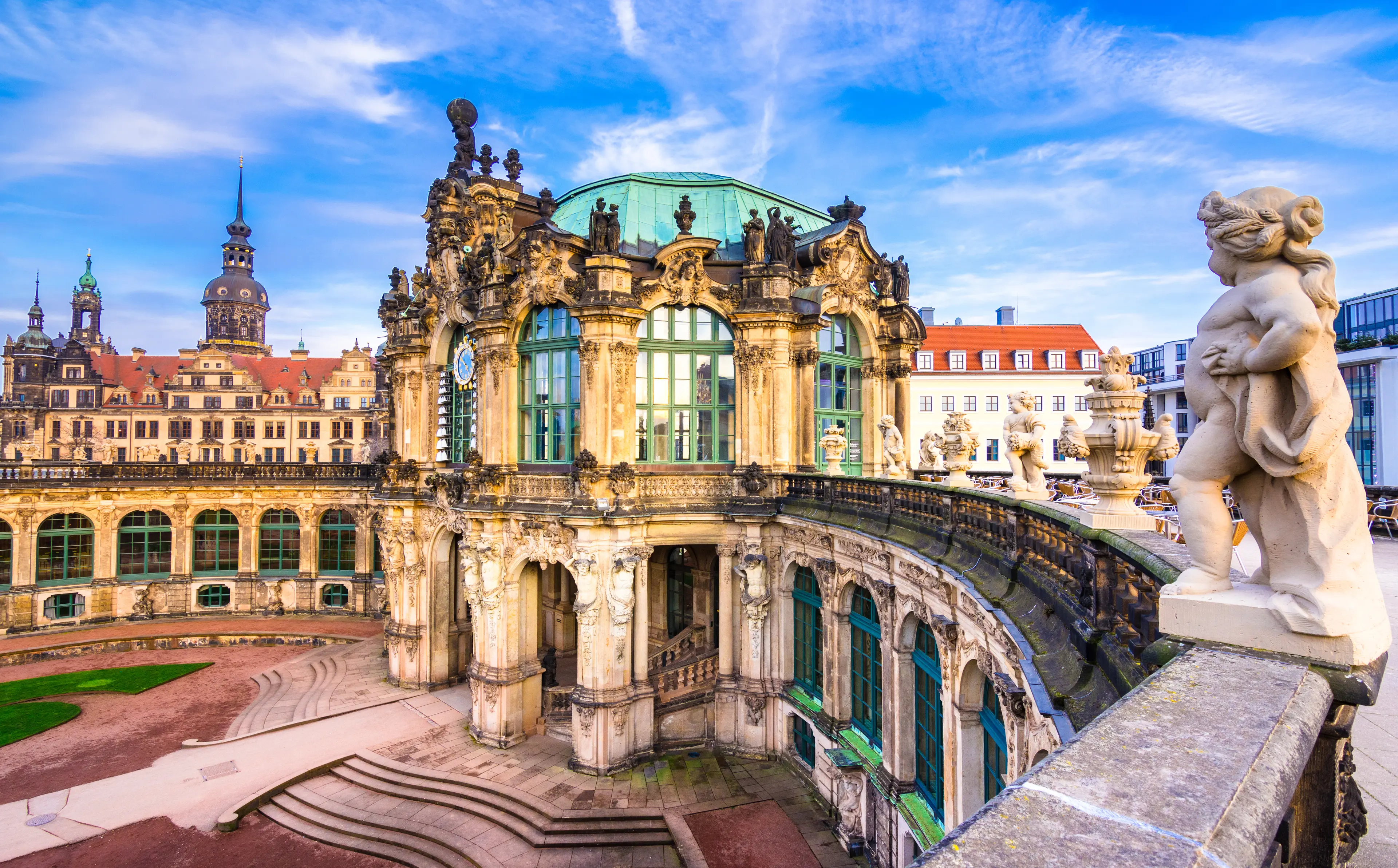 Zwinger palace, art gallery and museum