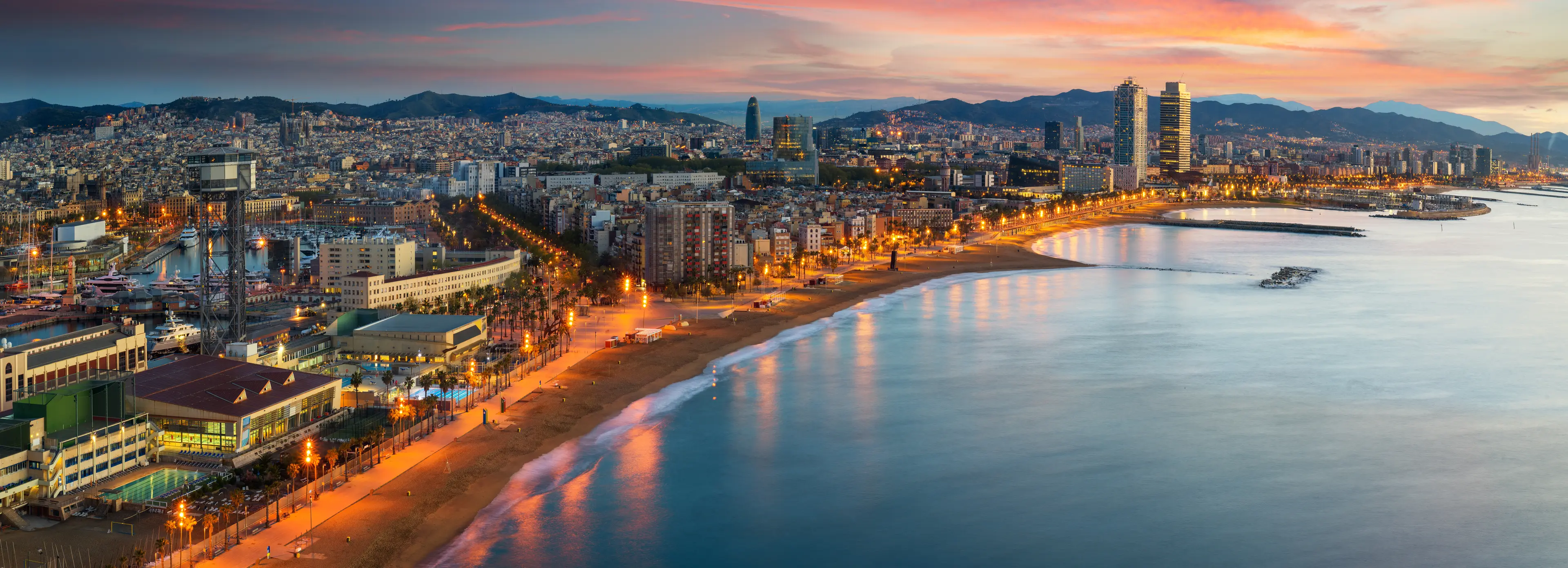 2-Day Food, Wine & Nightlife Barcelona Experience for Friends