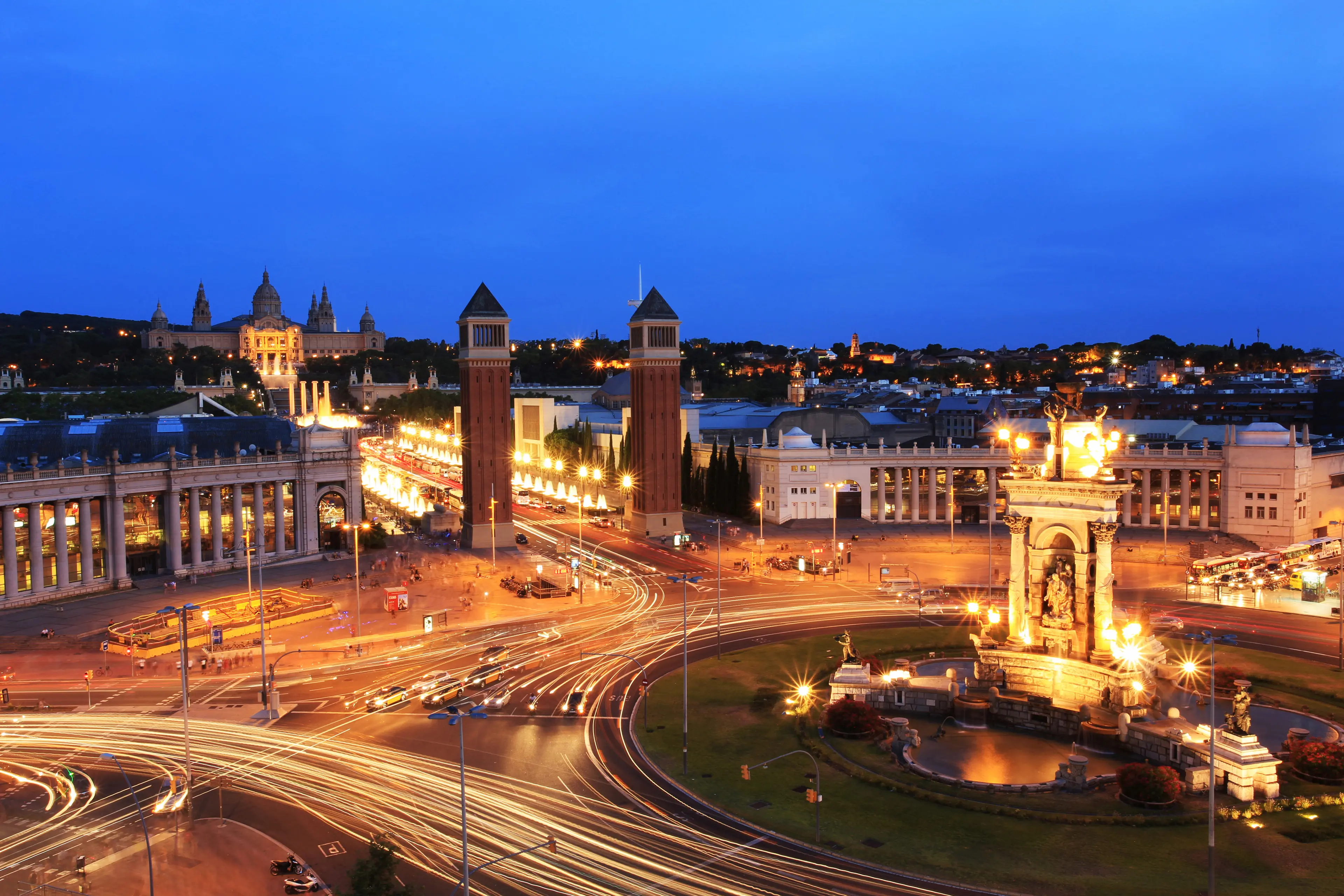 Illuminated Espana Square