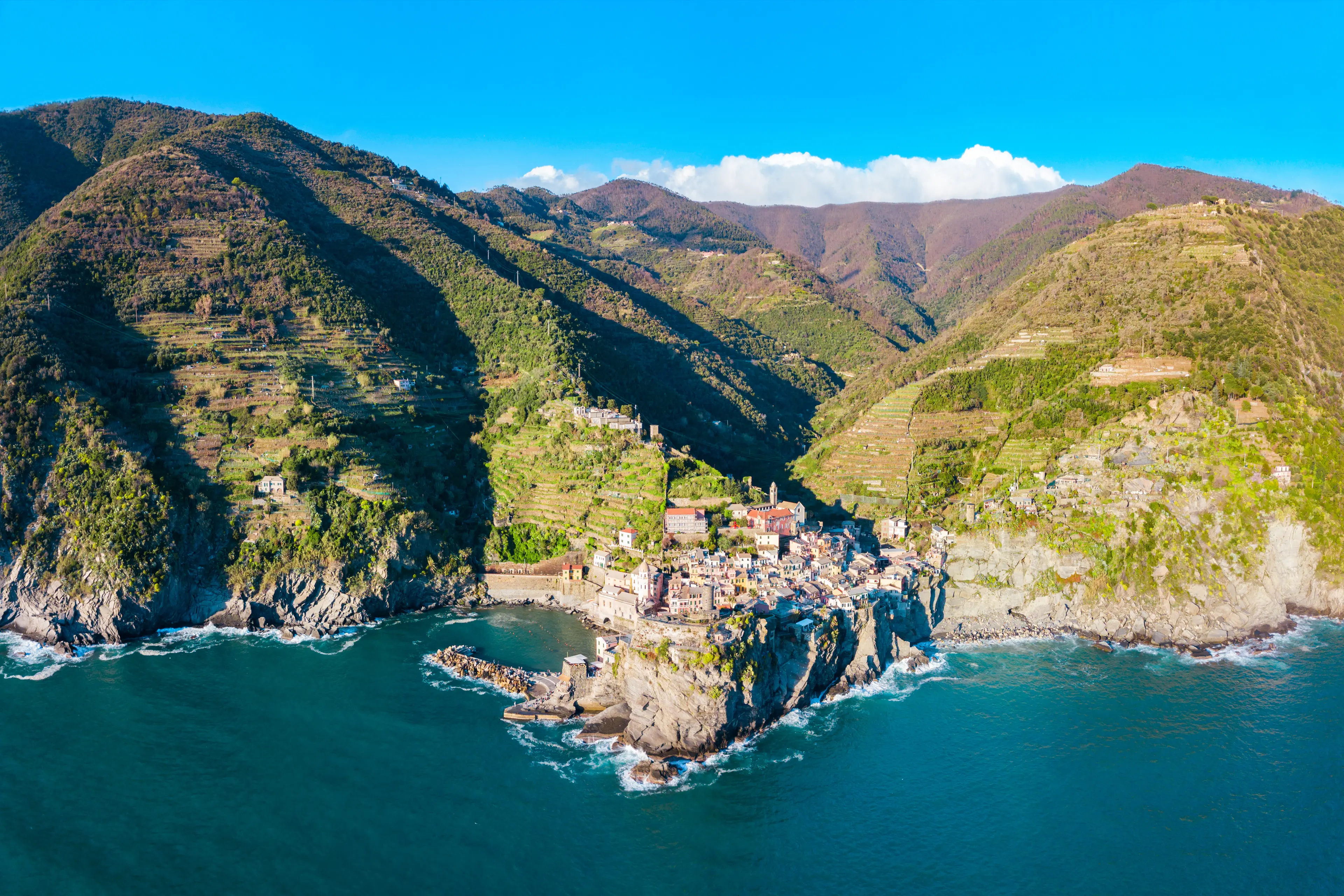 2-Day Solo Local Experience in Cinque Terre: Food, Sightseeing & Shopping