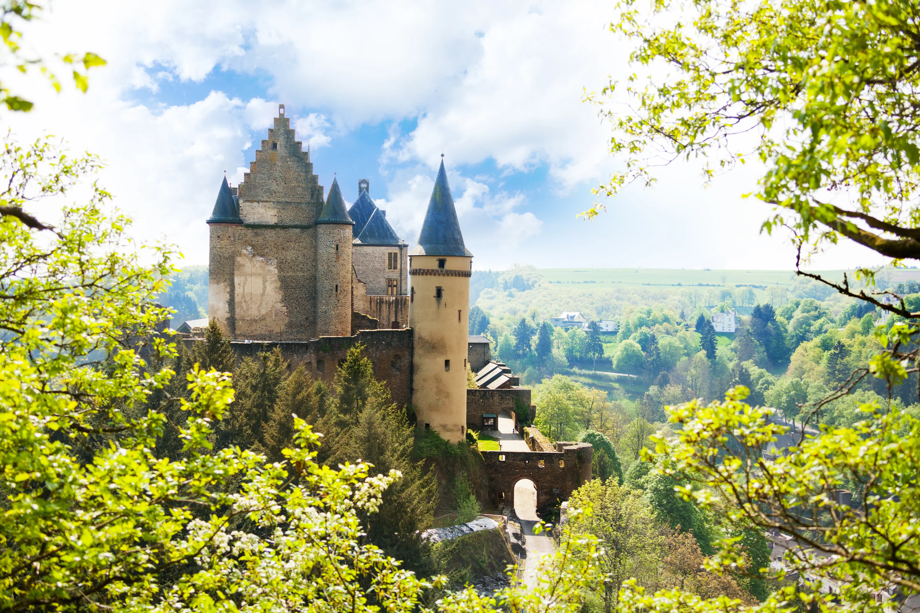 4-Day Local Luxembourg Experience: Outdoors and Shopping for Couples