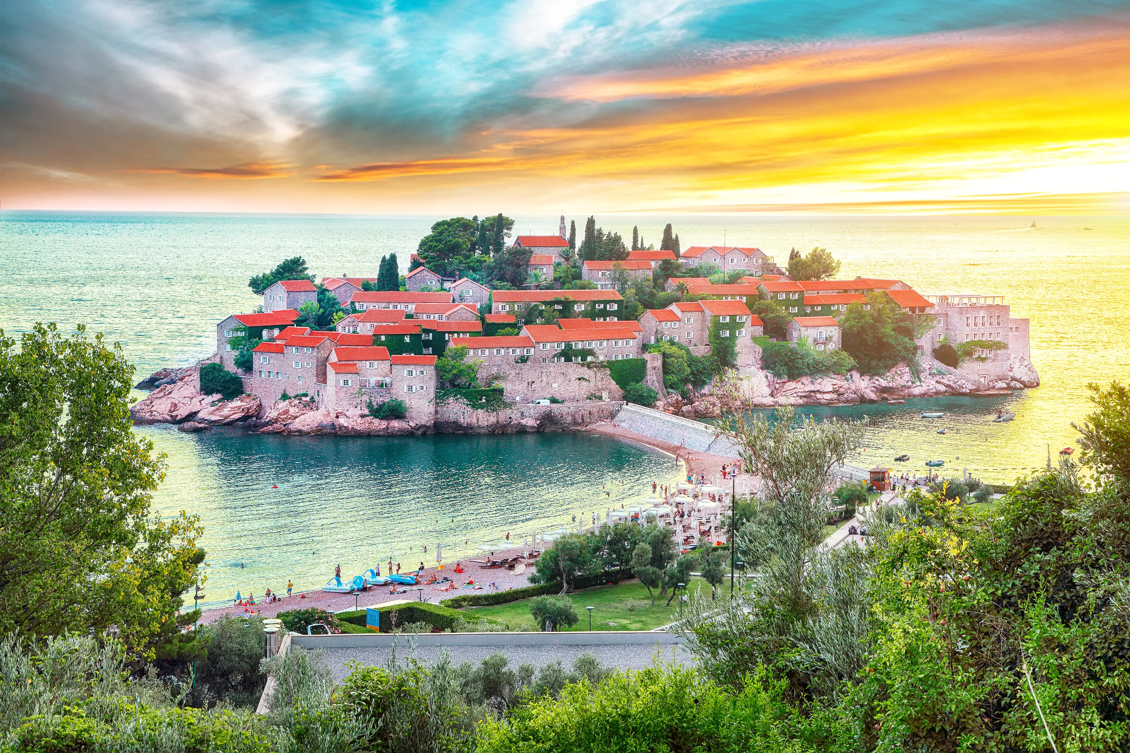 2-Day Romantic Relaxation & Sightseeing Tour in Budva, Montenegro