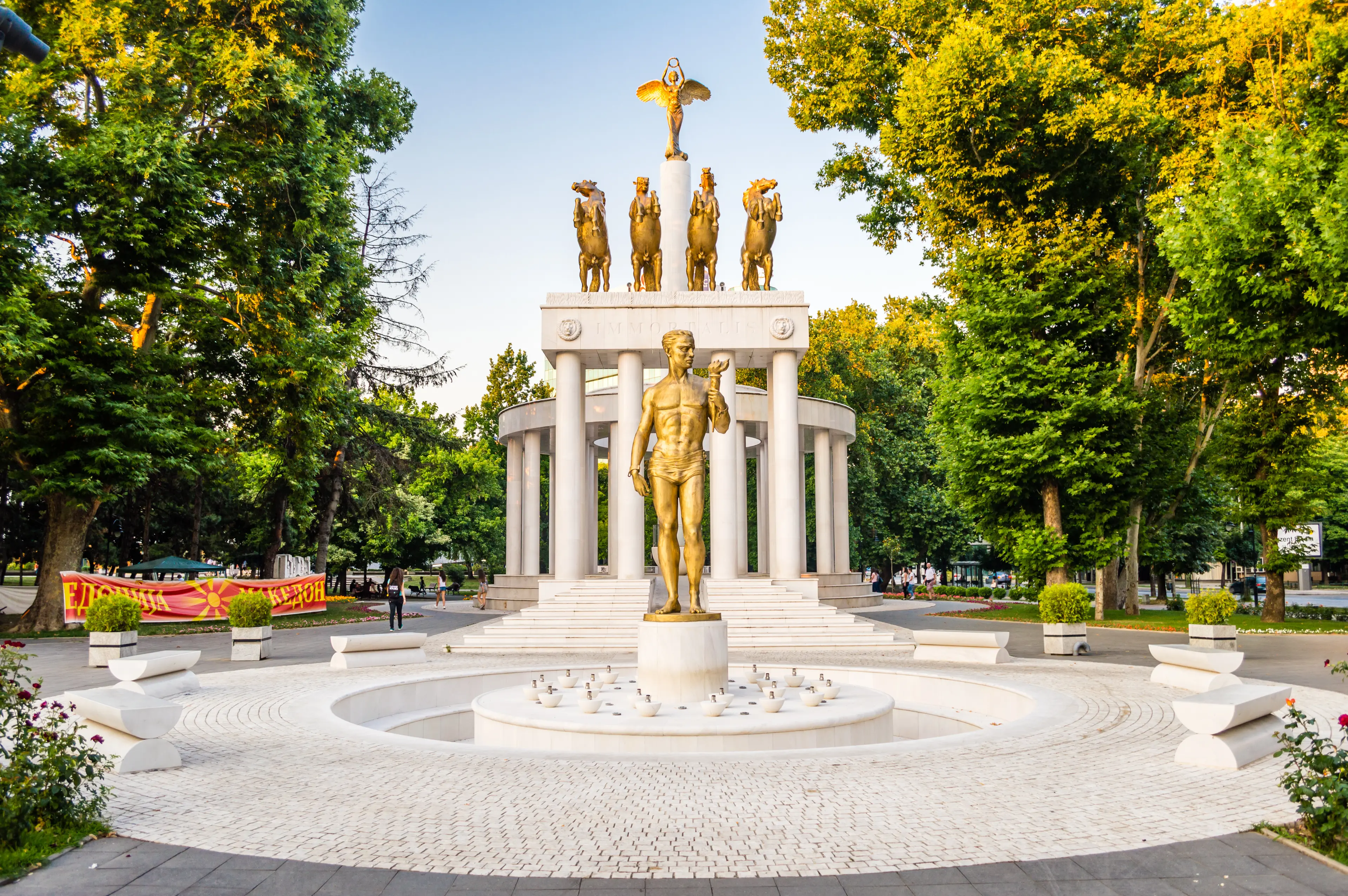 4-Day Hidden Gems & Relaxation Tour in Skopje with Friends