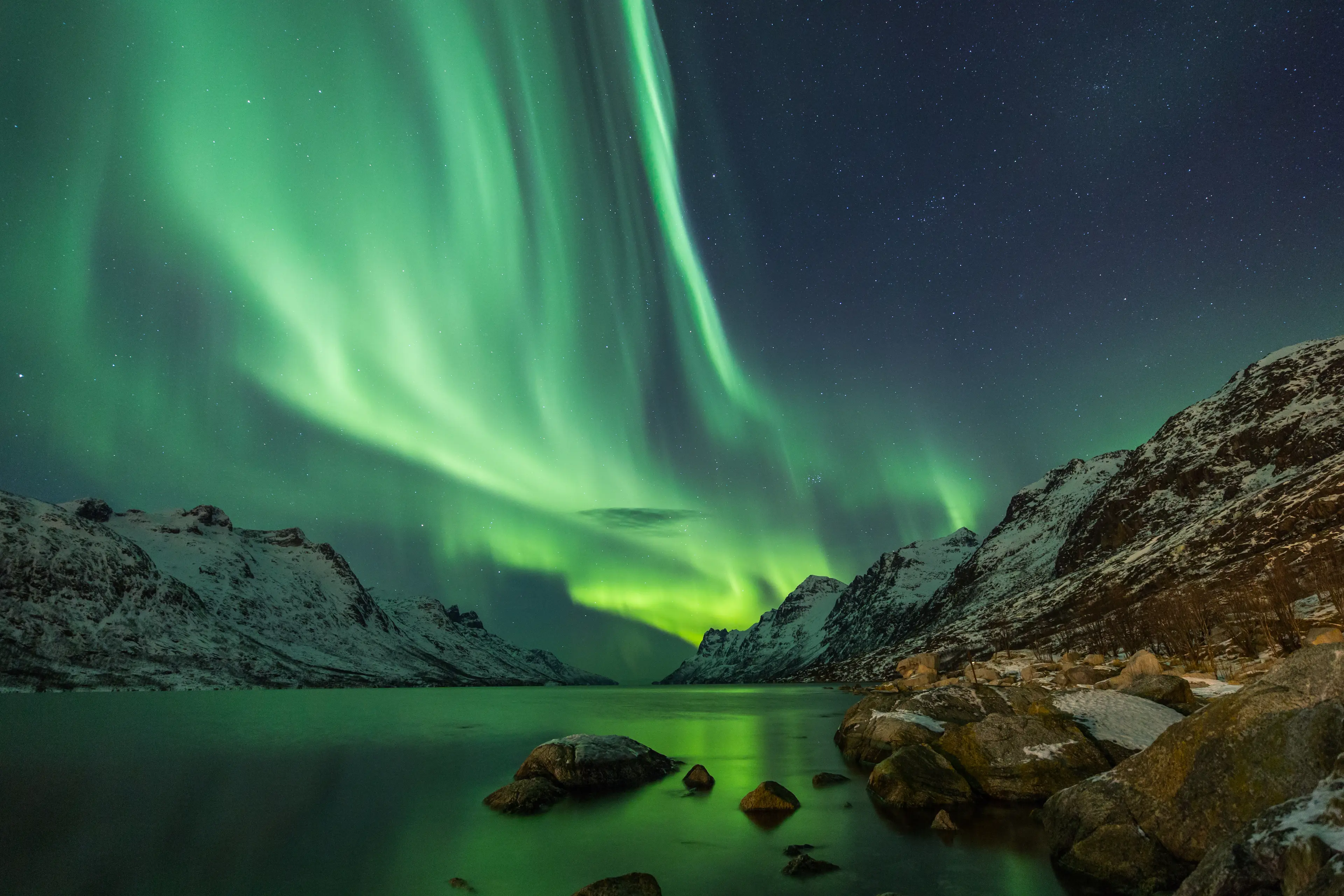 7-Day Norway Adventure and Nightlife Experience with Friends