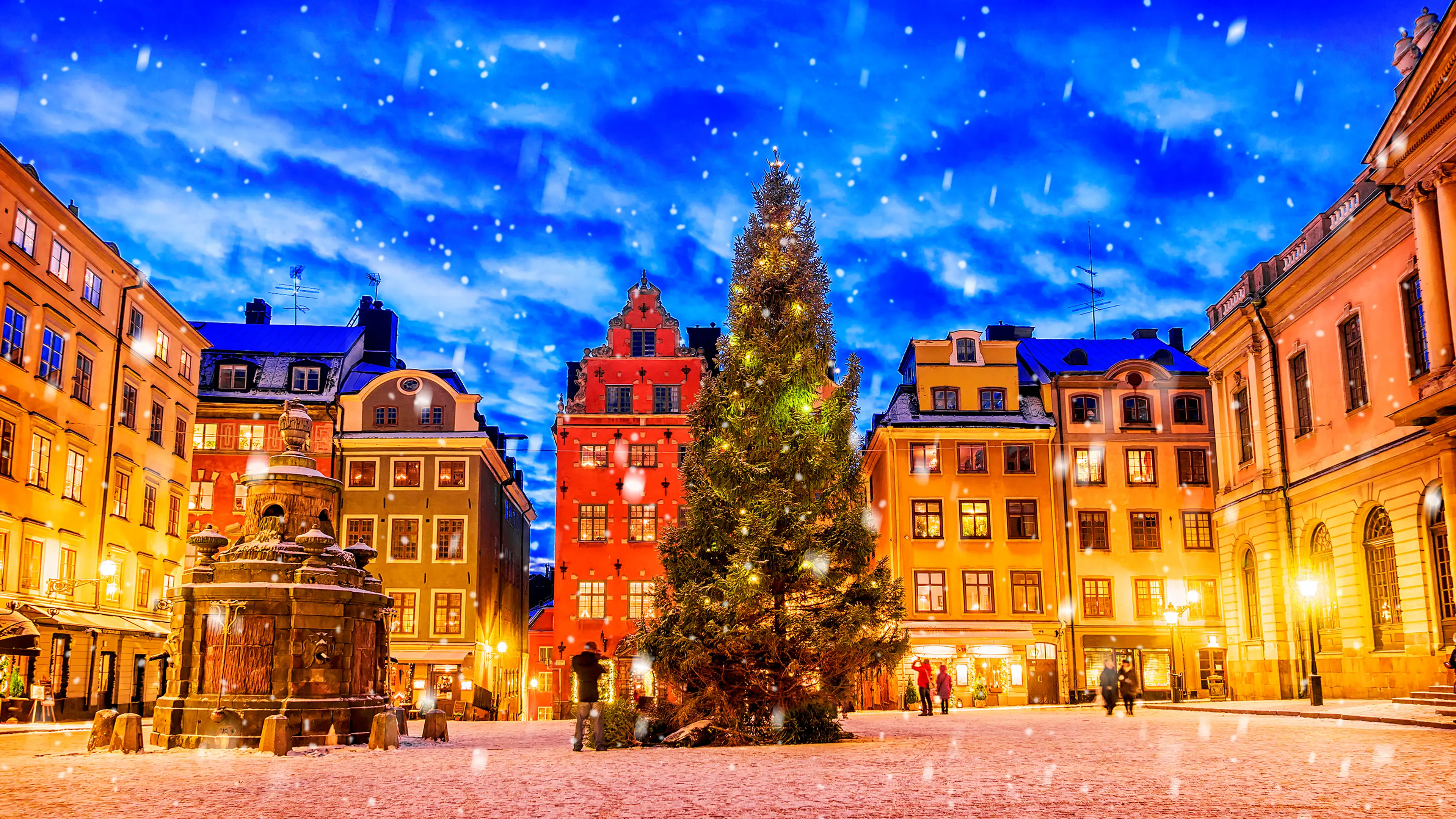 Stortorget square decorated to Christmas time at night