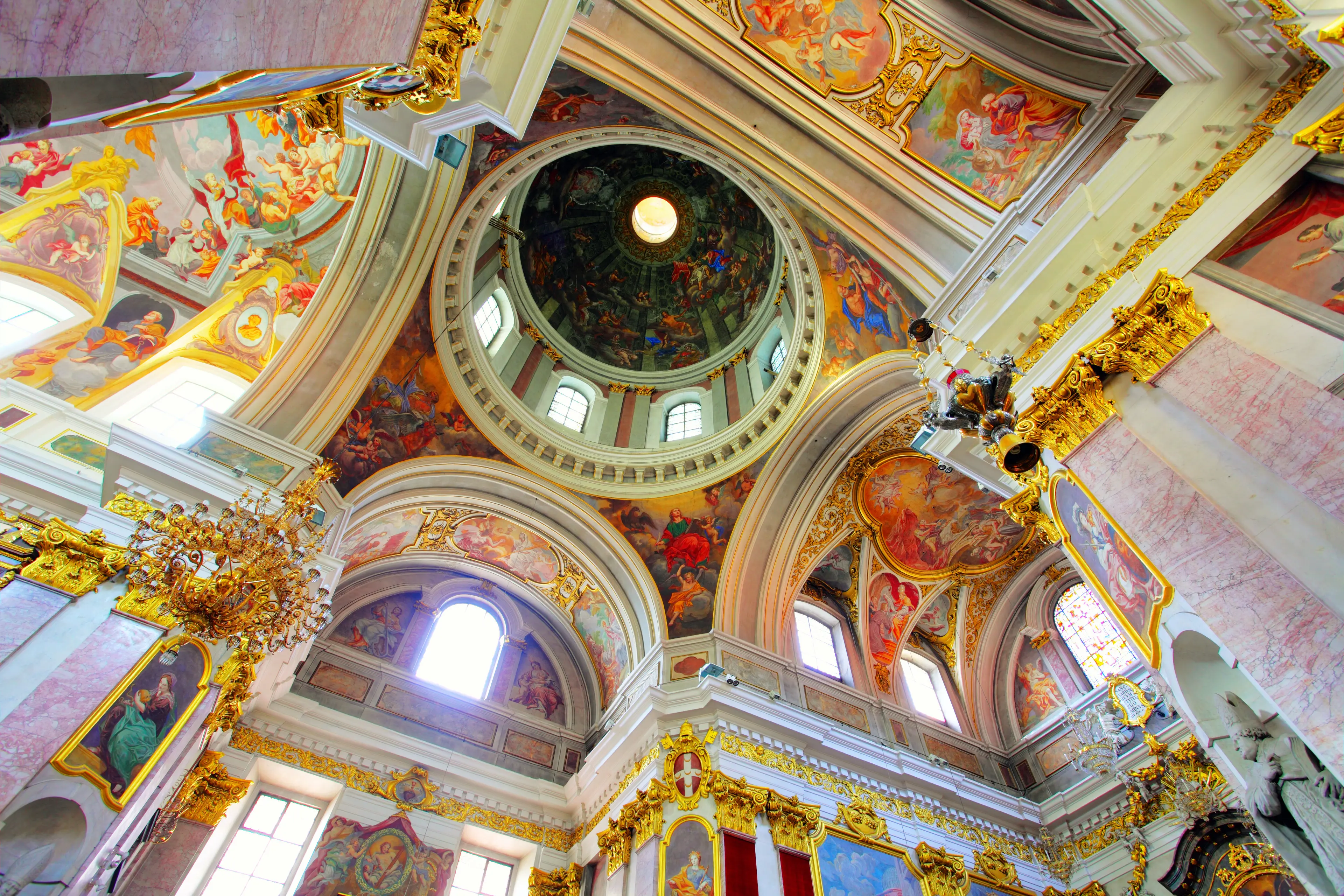Interior of Cathedral Saint Nicholas Interior of Cathedral Saint Nicholas