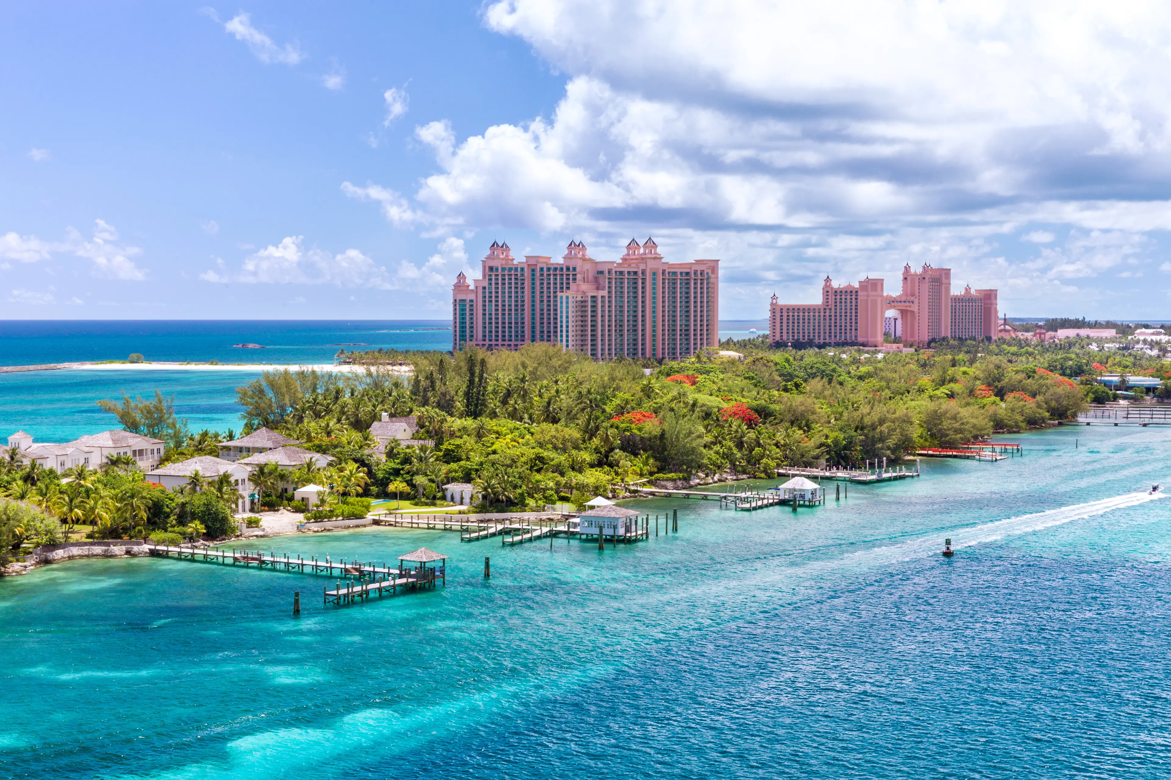 4-Day Bahamas Adventure & Nightlife Itinerary for Couples