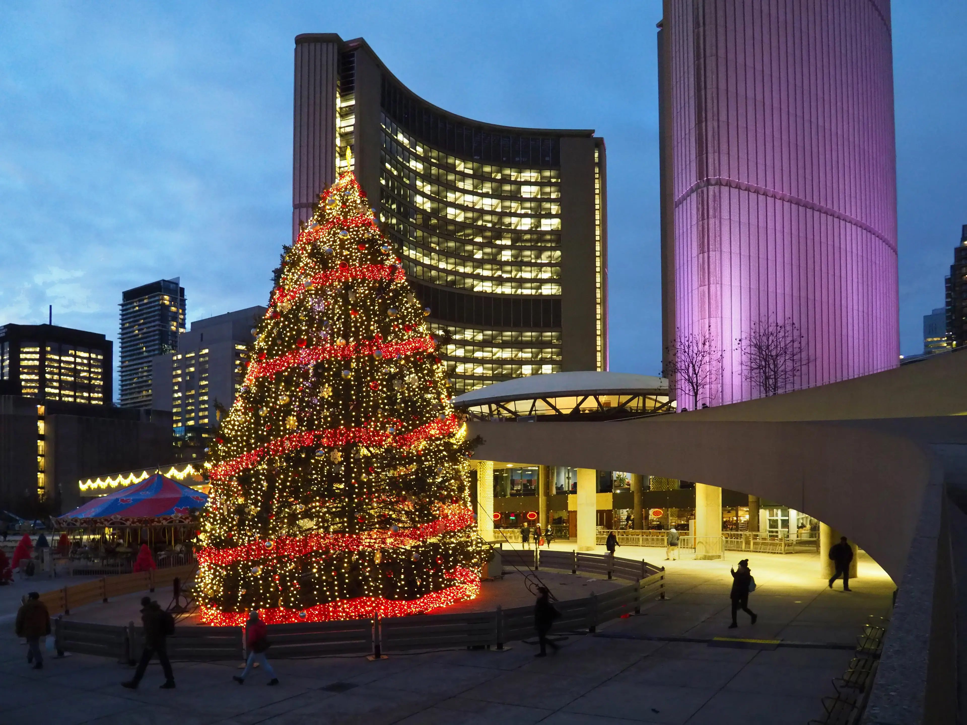 3-Day Family Christmas Adventure in Toronto, Ontario