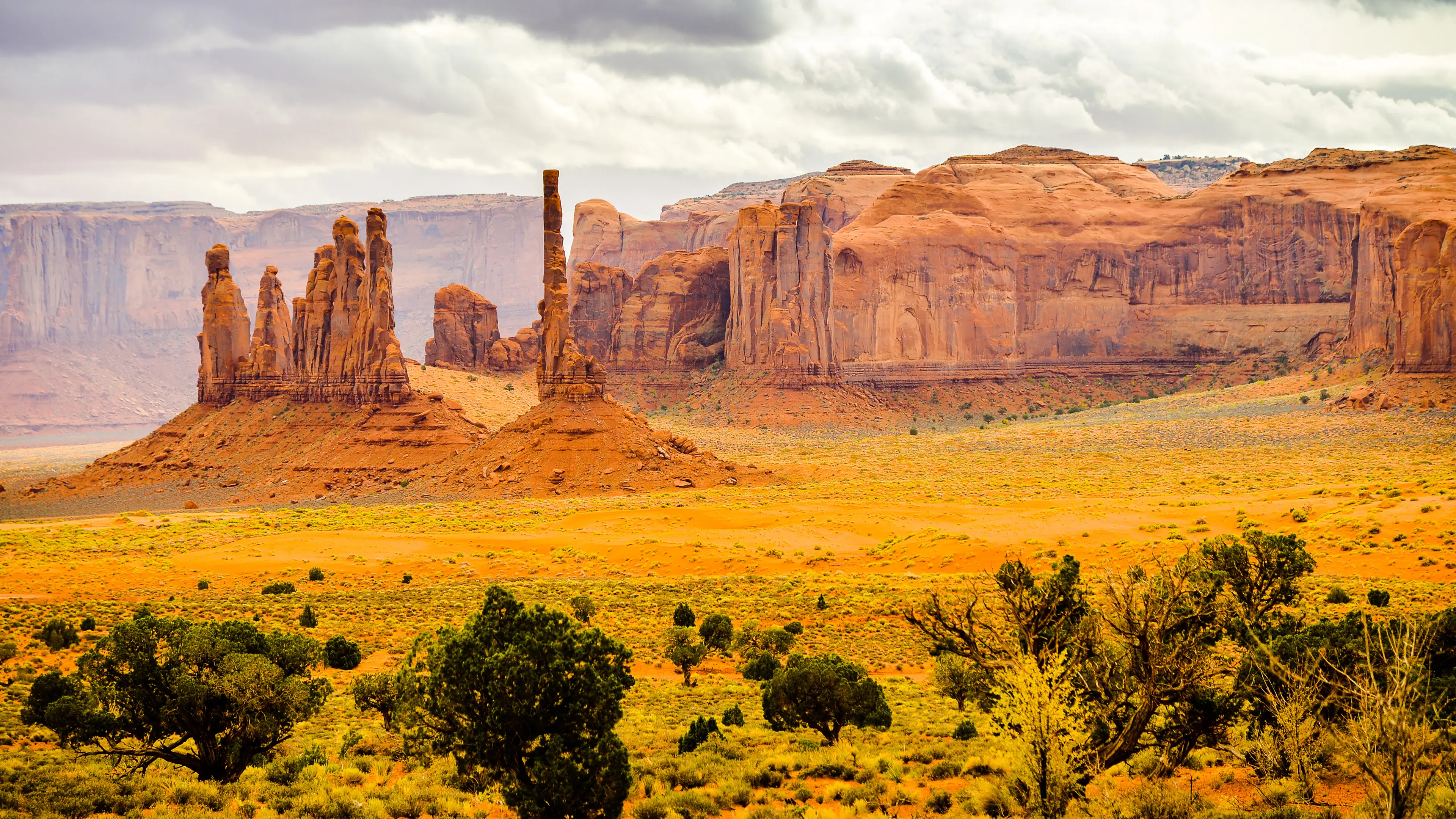 Monument Valley Navajo Tribal Park Arizona USA Travelnaut Monument Valley Navajo Tribal Park Arizona USA Travelnaut