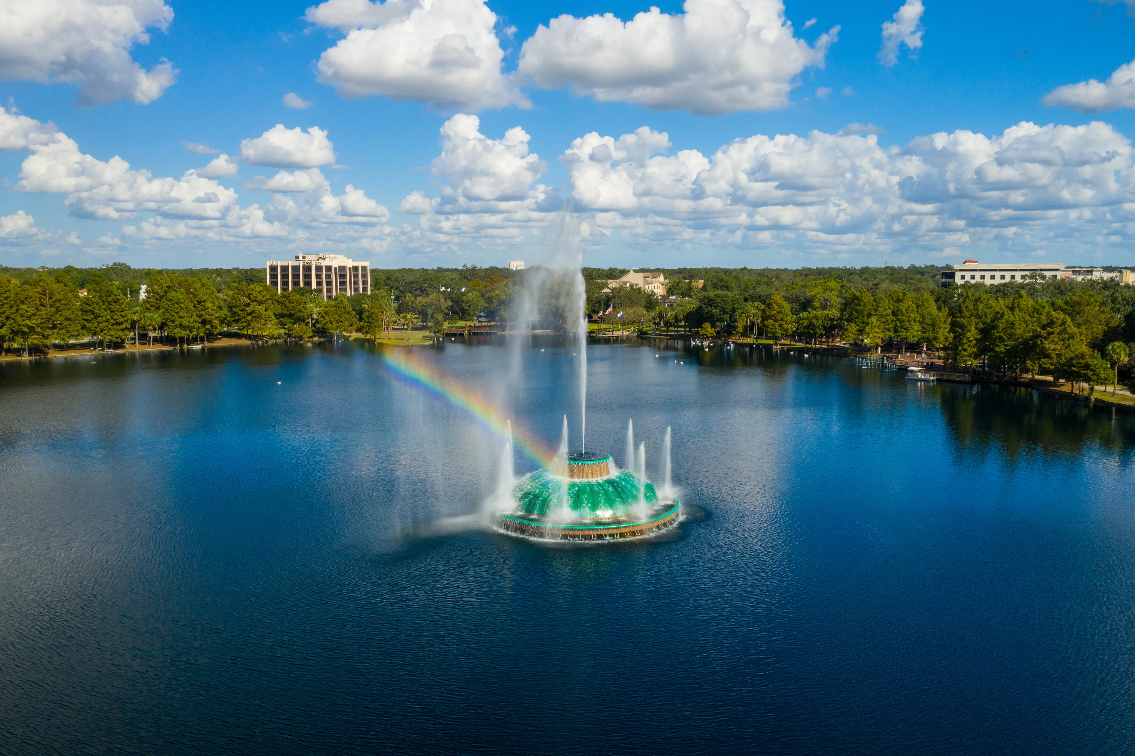 Linton E. Allen memorial fountain at lake Eola Linton E. Allen memorial fountain at lake Eola