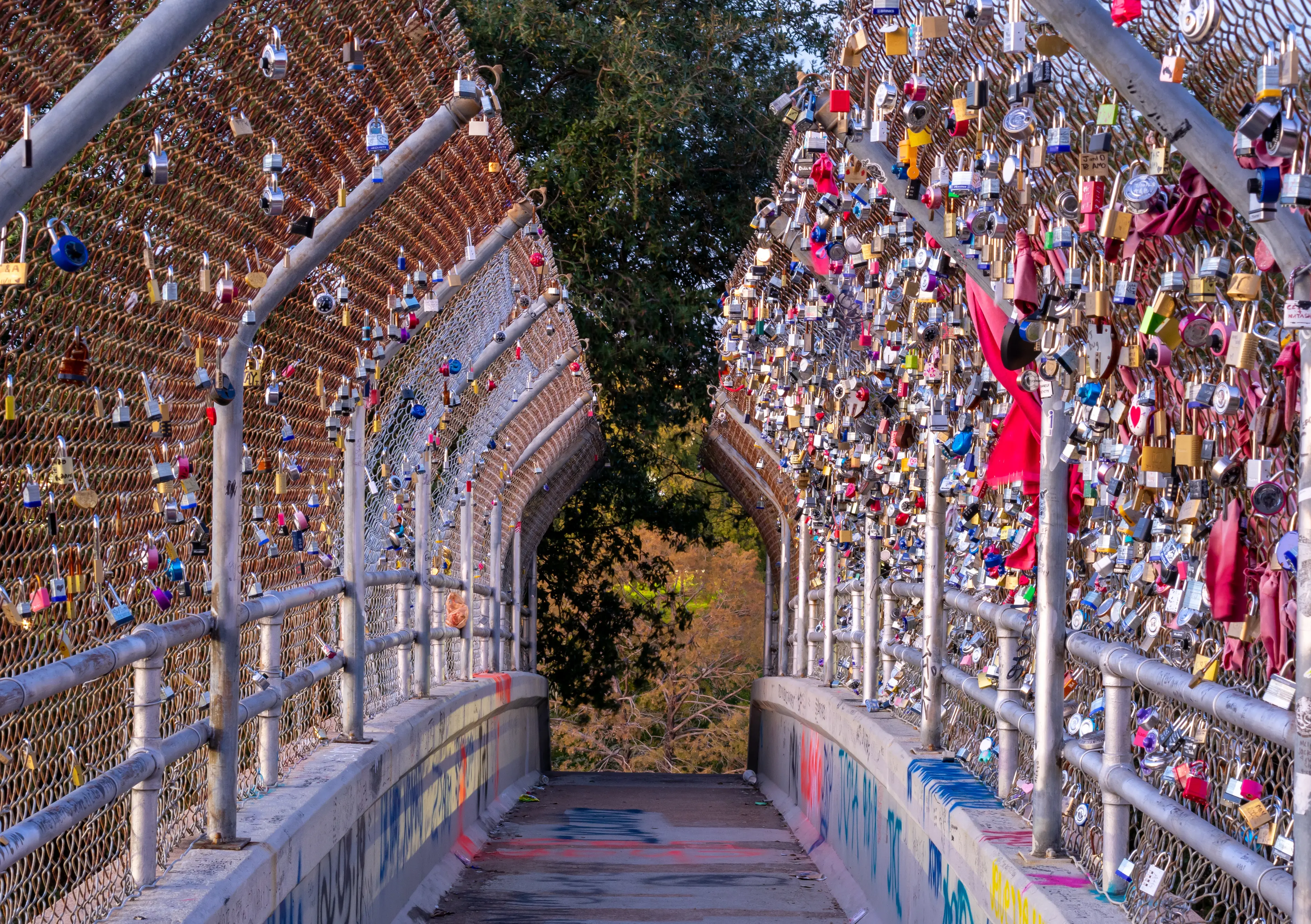 Love lock bridge Love lock bridge