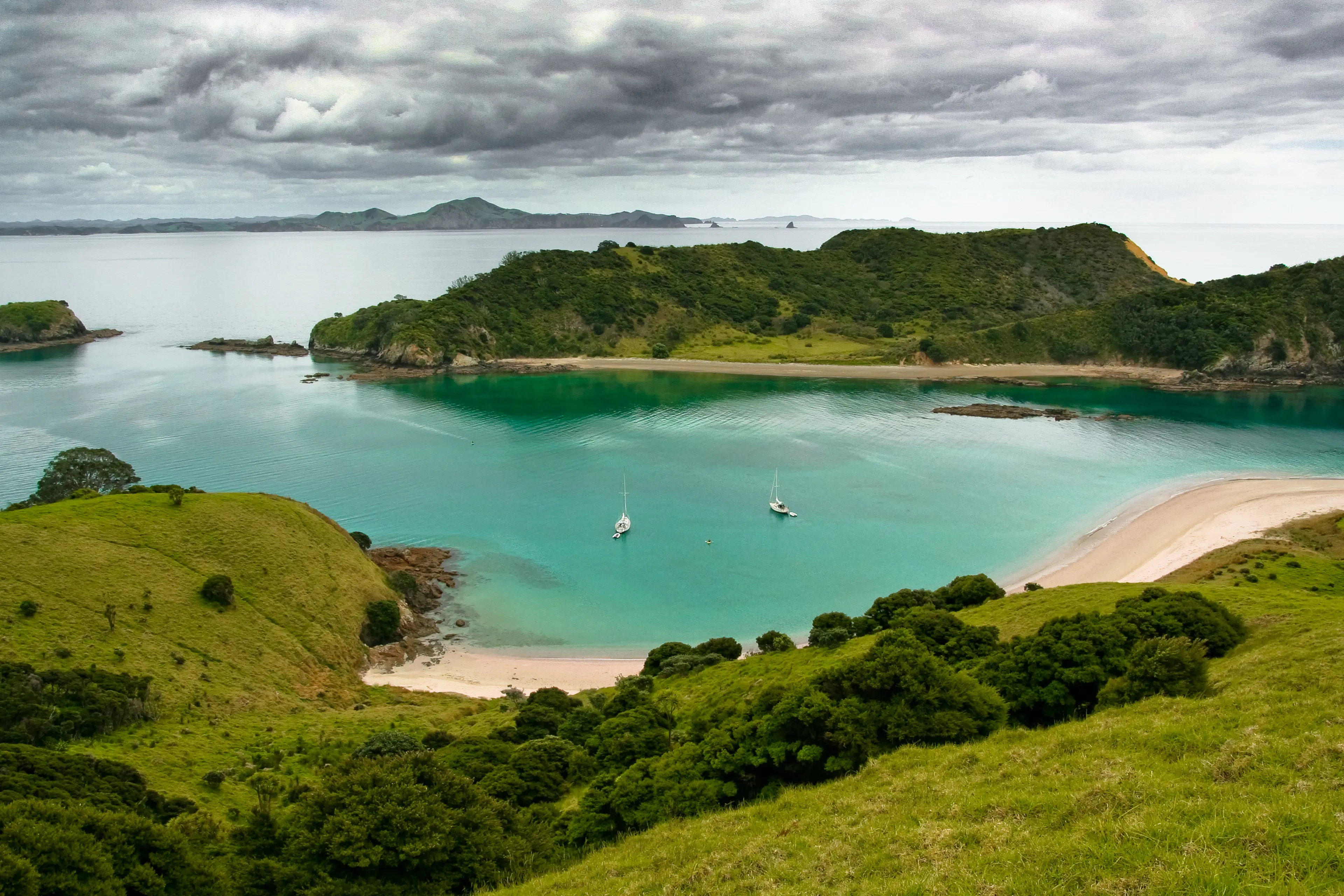 1-Day Family Adventure: Unexplored Bay of Islands, NZ