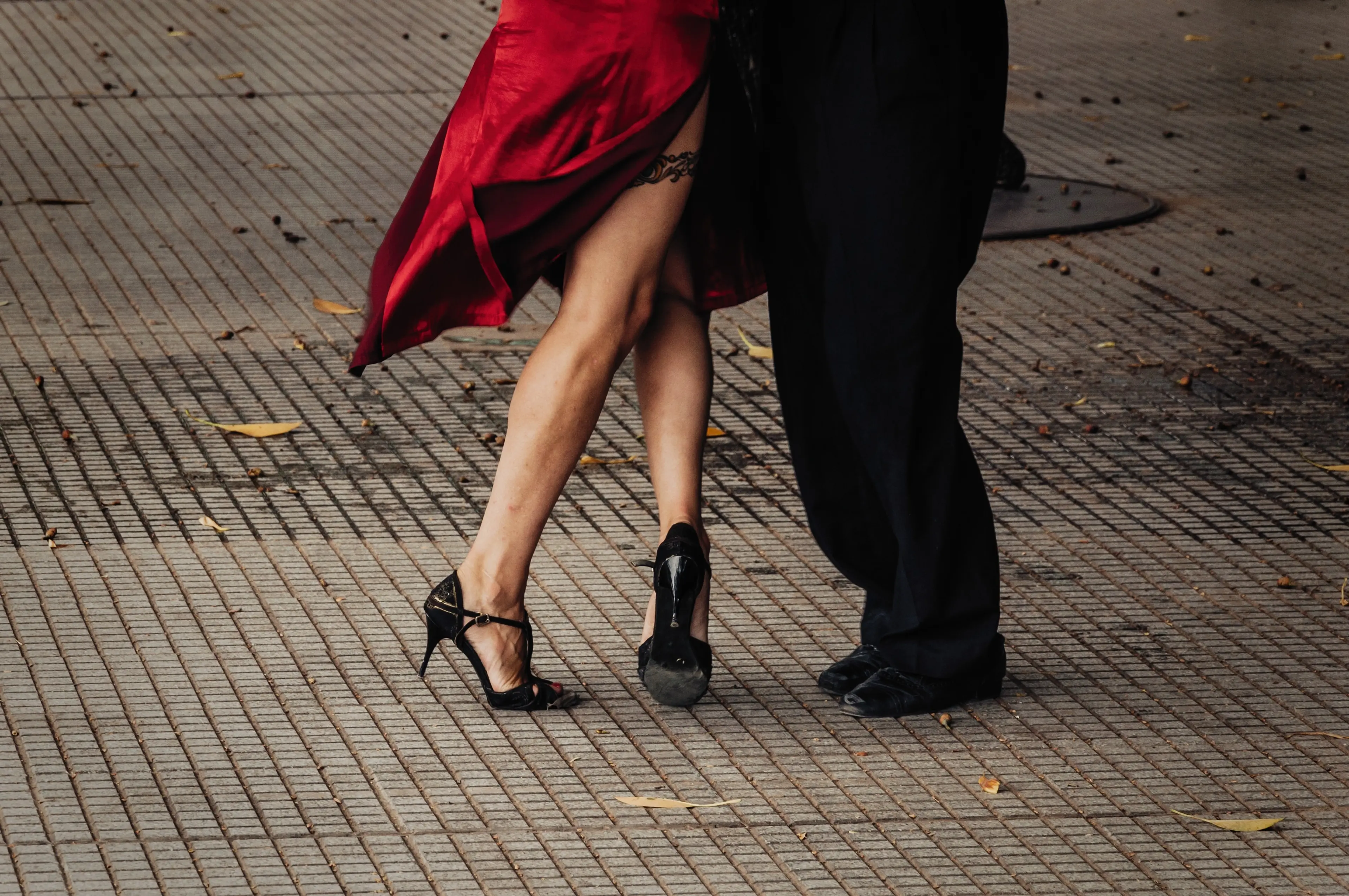 Couple dancing Argentine Tango in the street