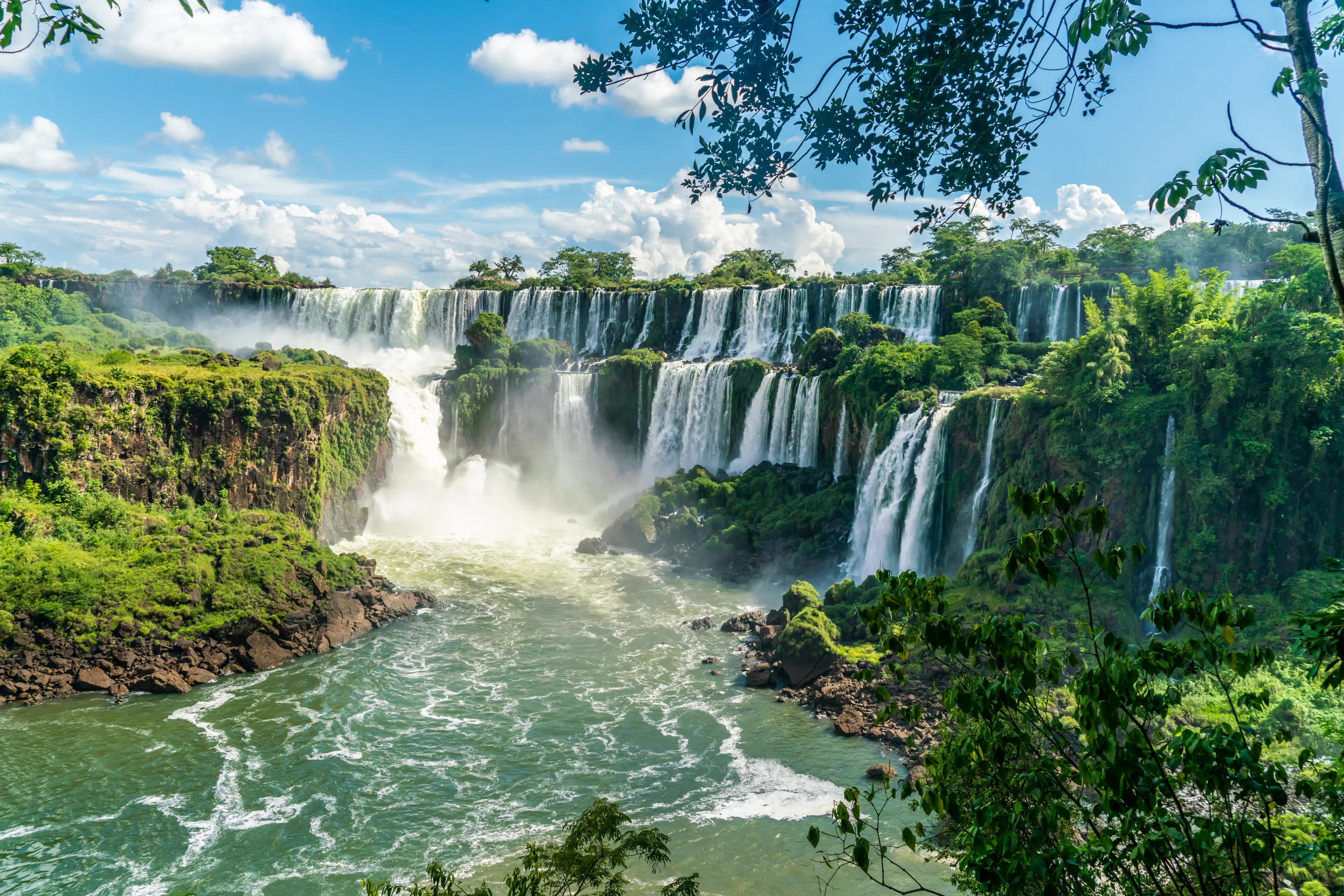 1-Day Sightseeing Adventure at Iguazu Falls, Brazil