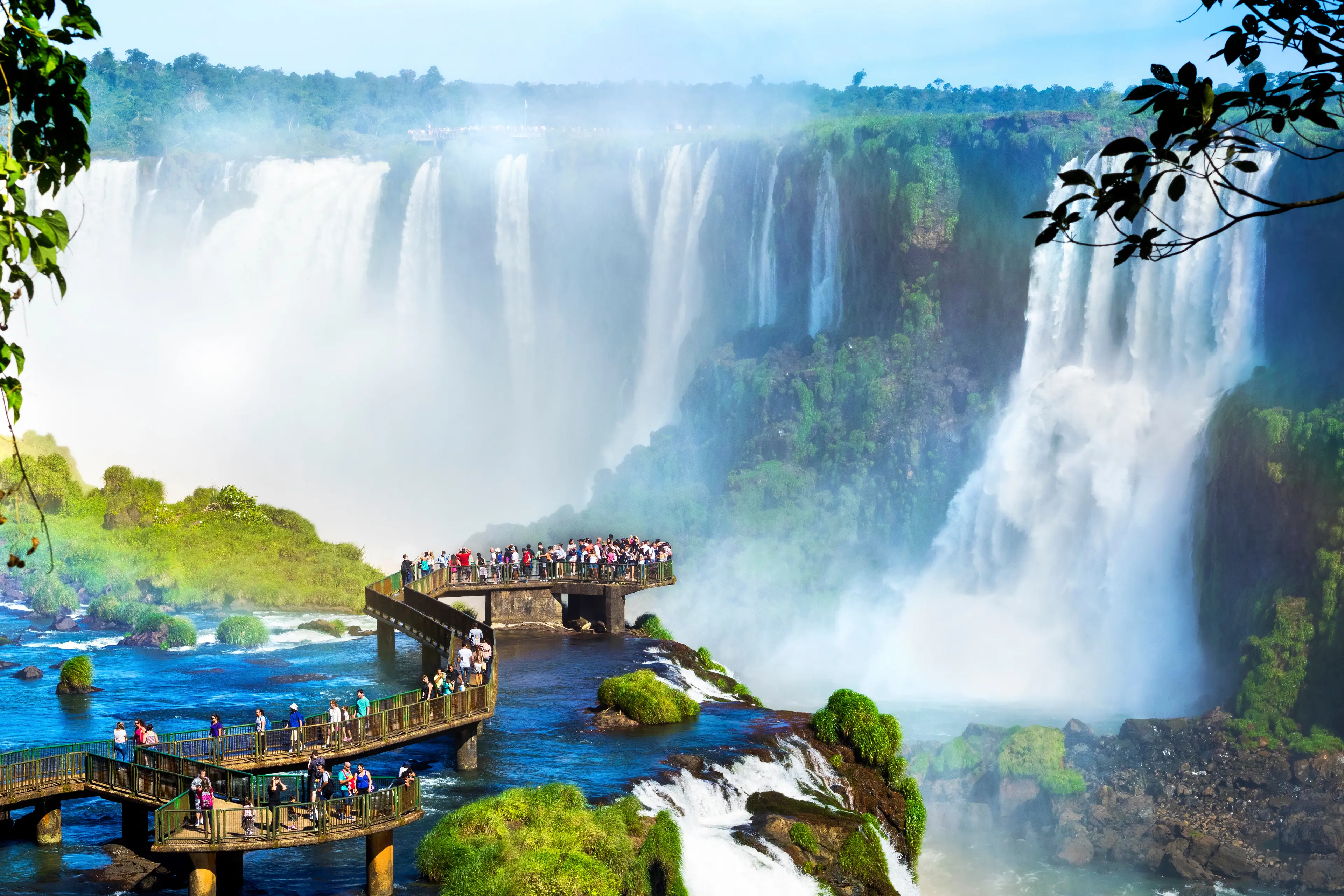 1-Day Romantic Sightseeing Adventure at Iguazu Falls, Brazil